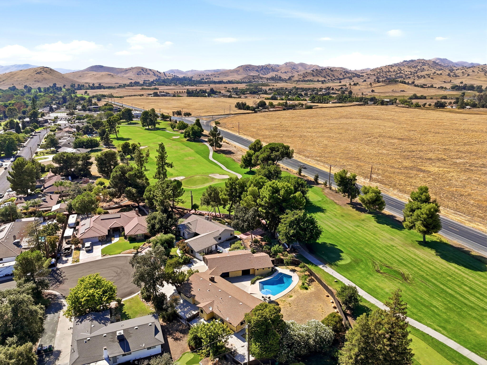 32339 Fairway Dr, Springville, CA 93265