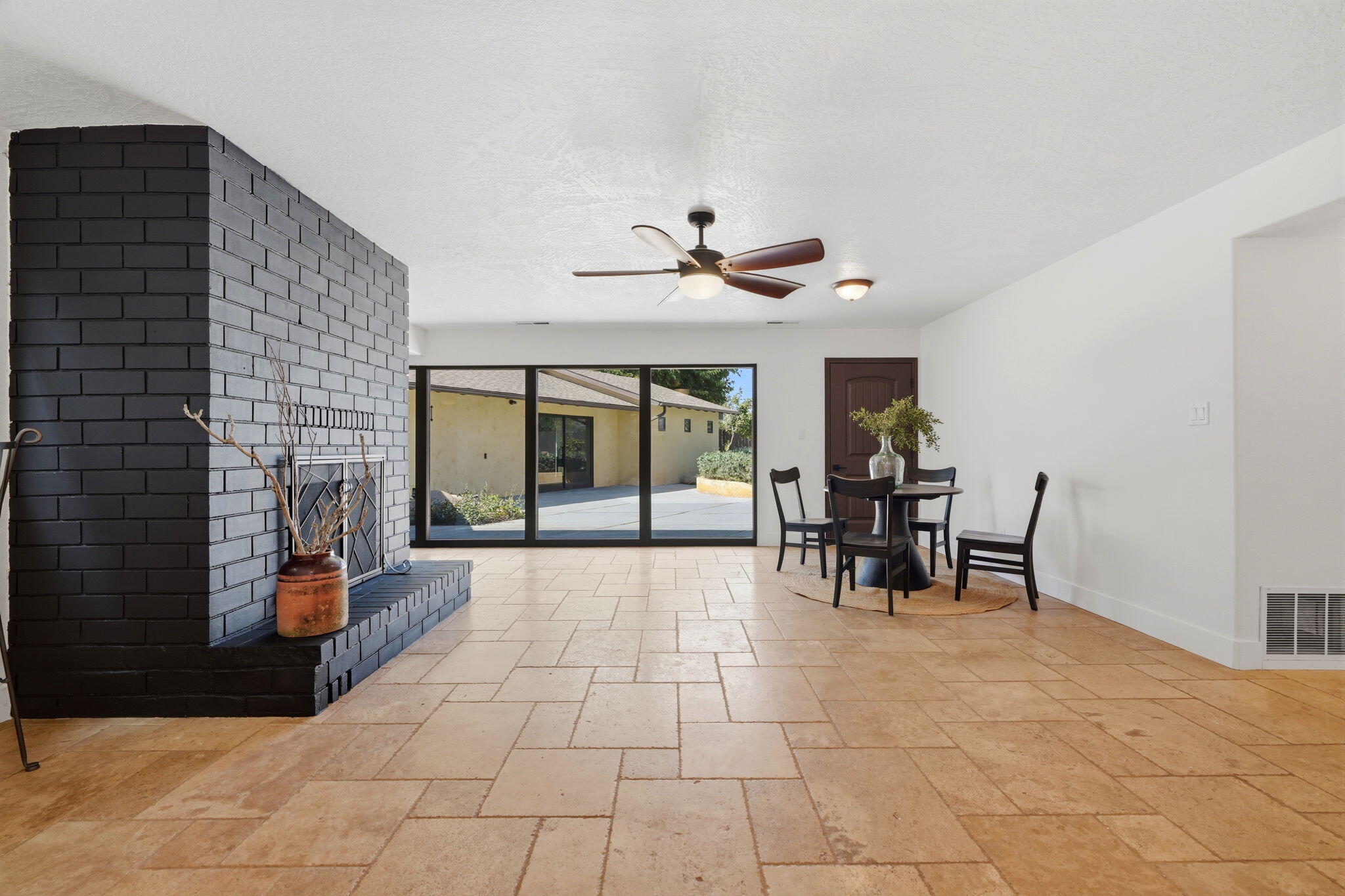 32339 Fairway Dr, Springville, CA 93265