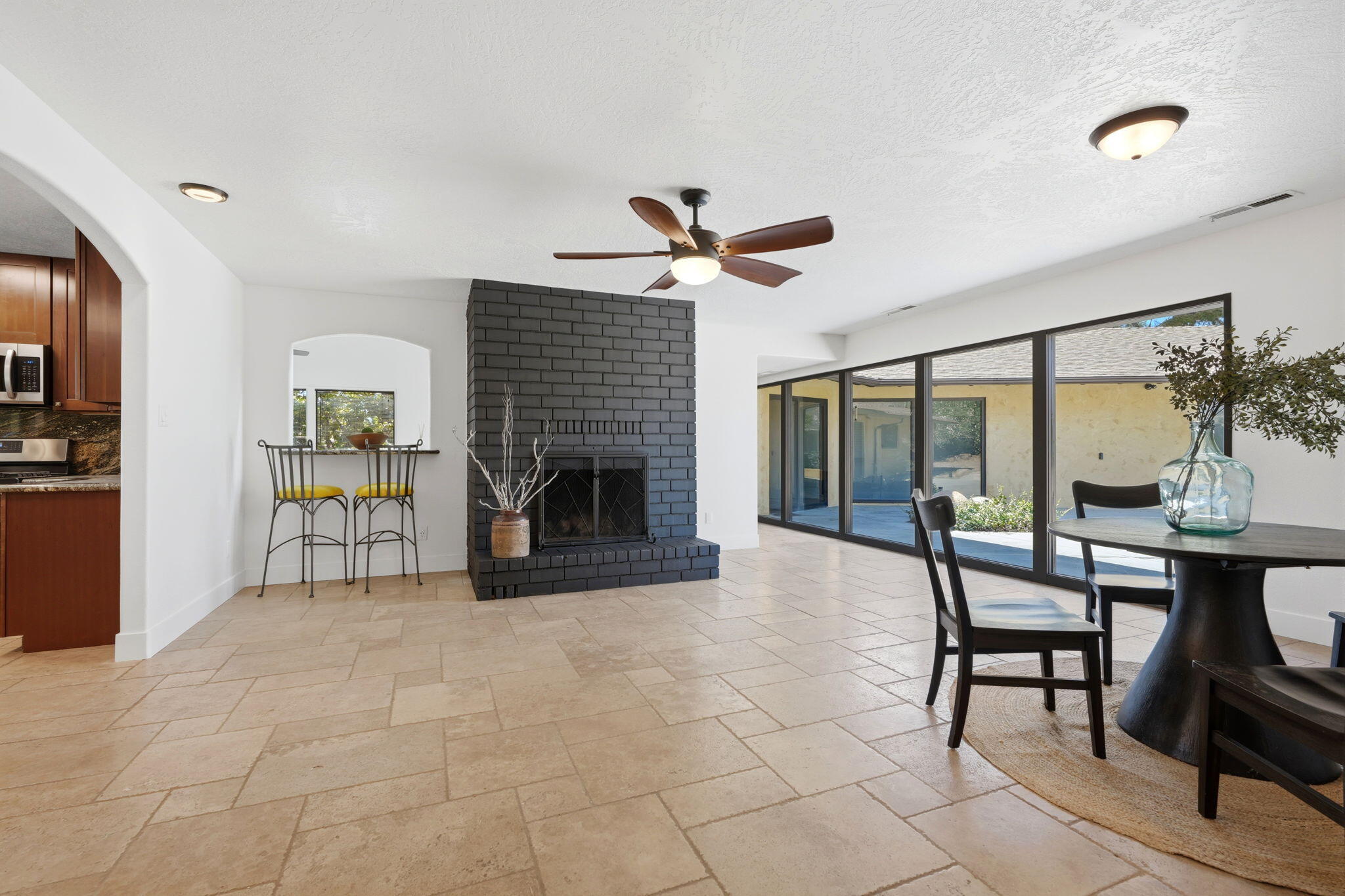 32339 Fairway Dr, Springville, CA 93265