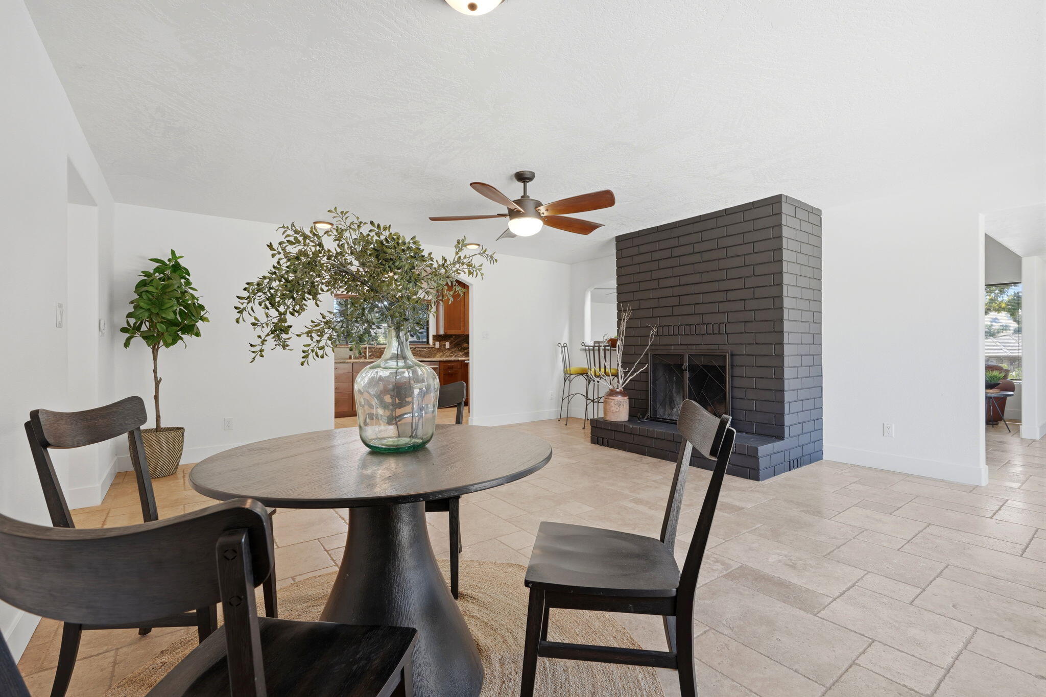 32339 Fairway Dr, Springville, CA 93265