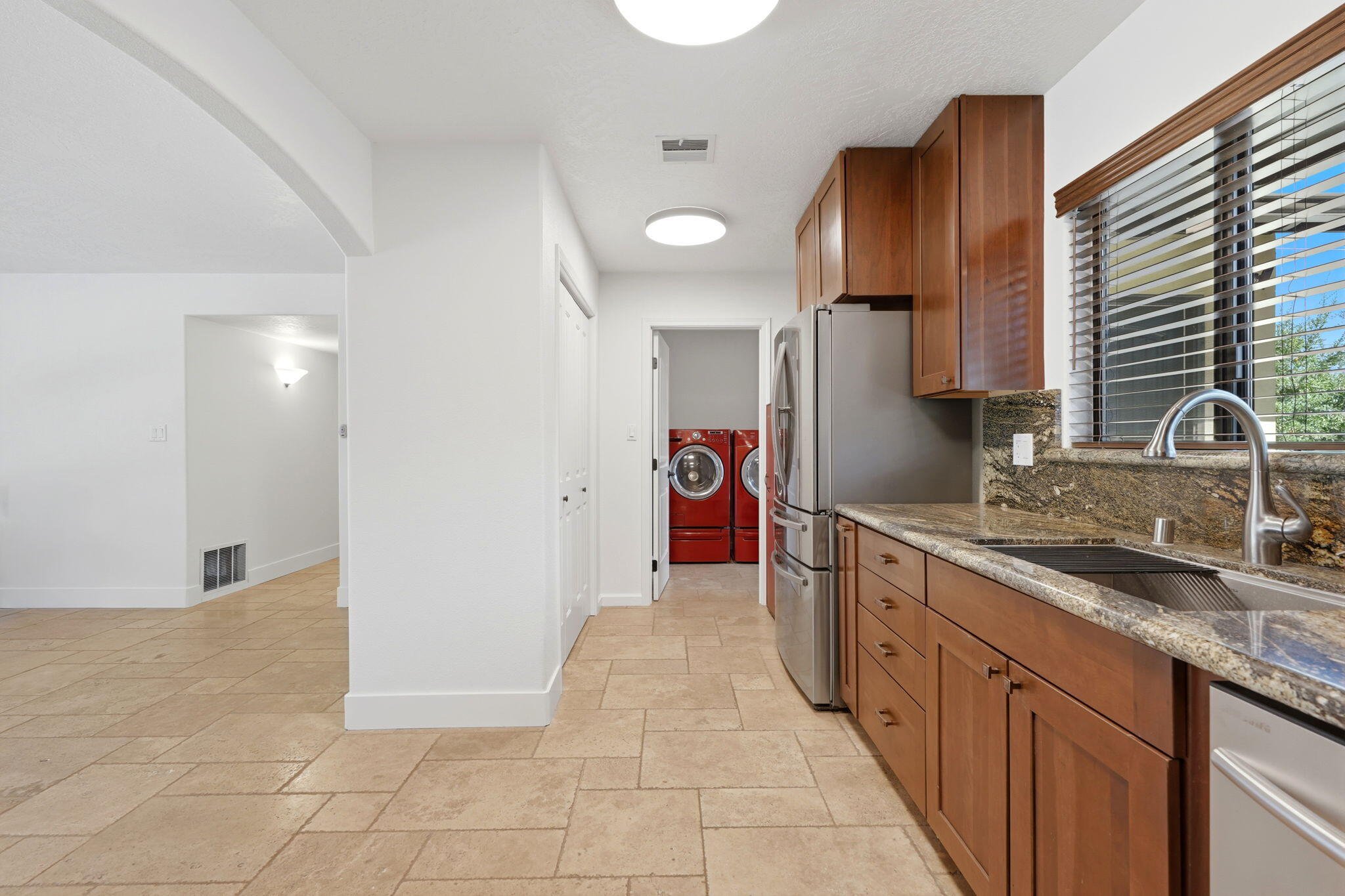 32339 Fairway Dr, Springville, CA 93265