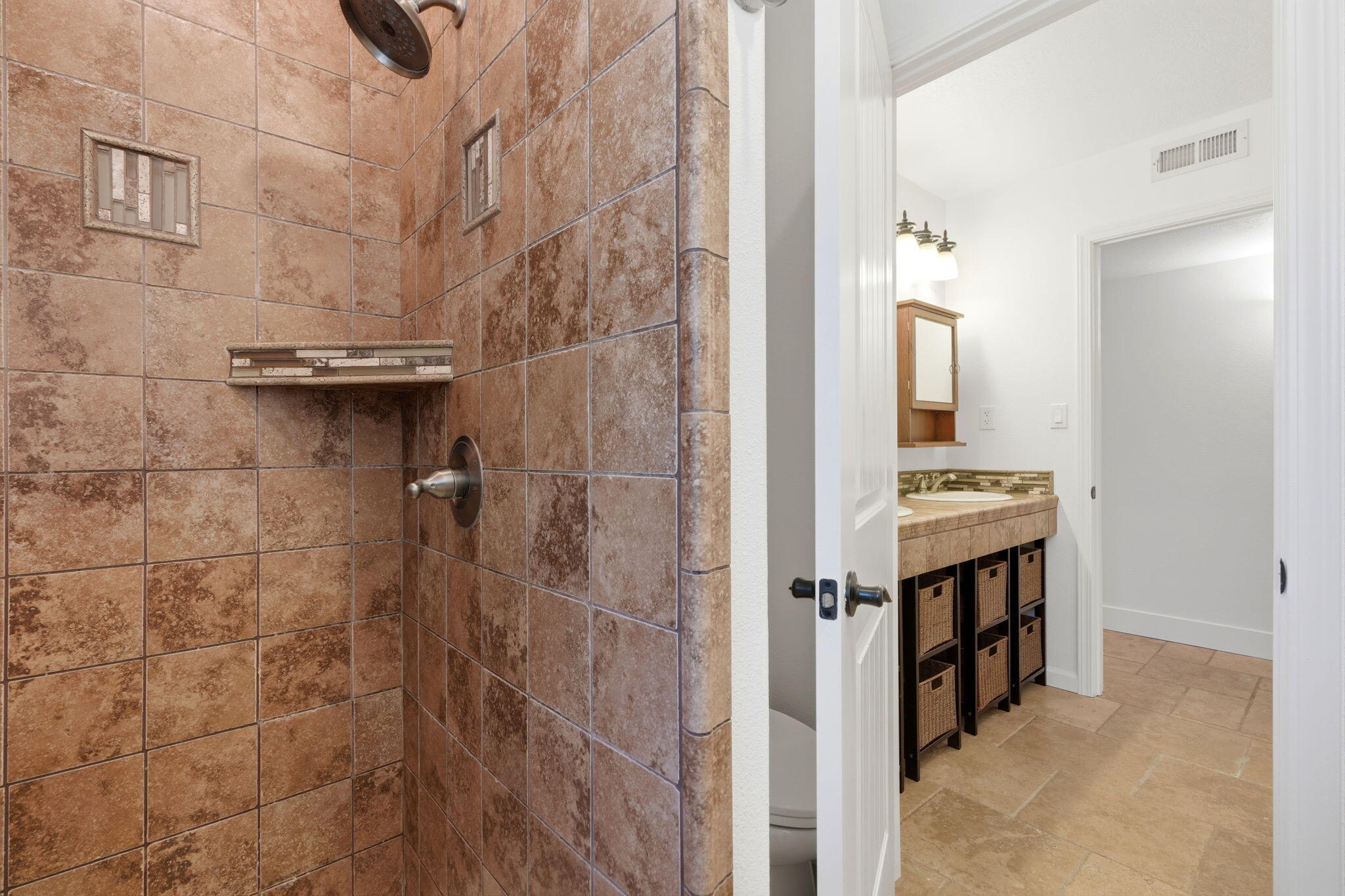 32339 Fairway Dr, Springville, CA 93265
