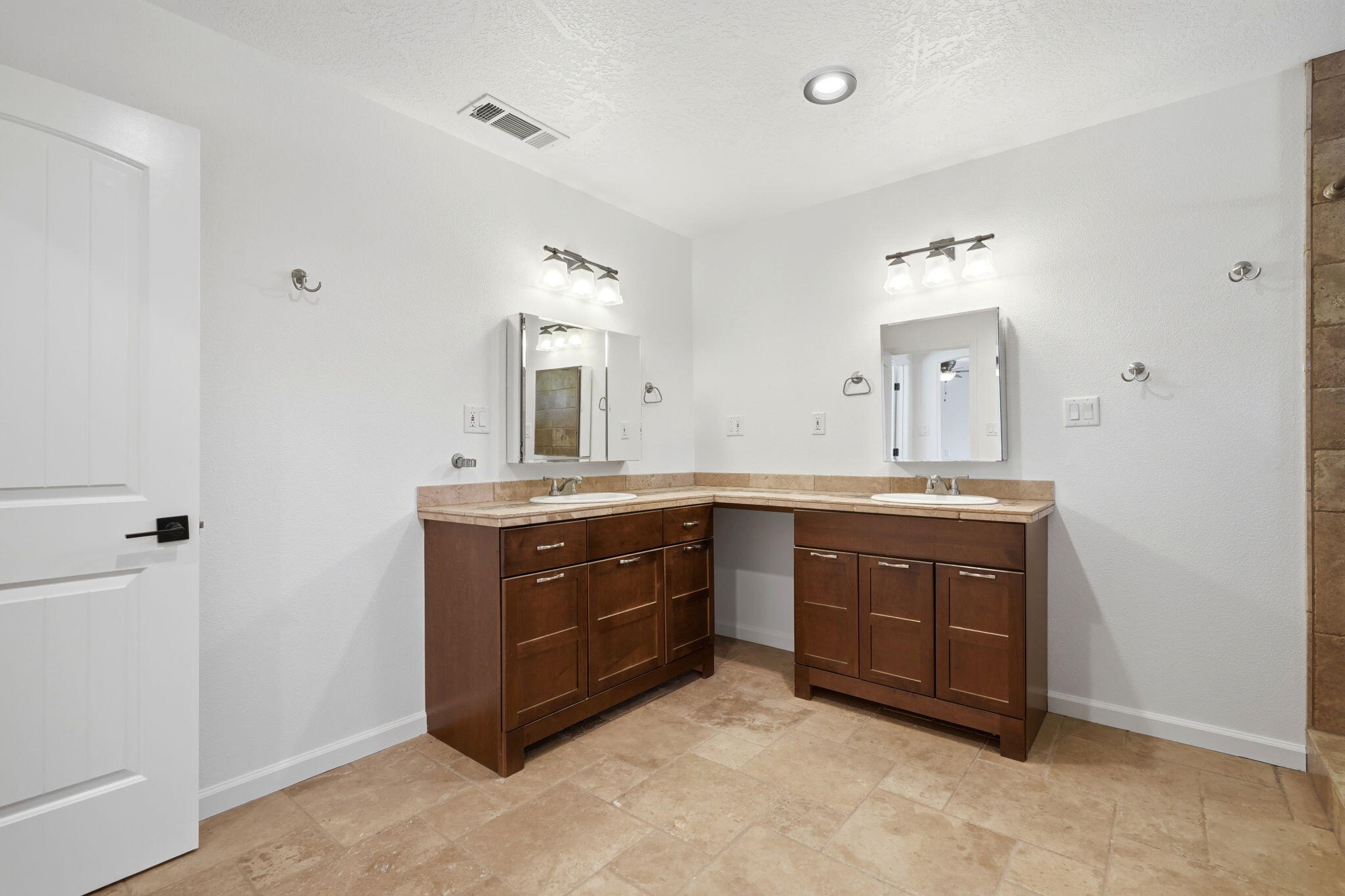 32339 Fairway Dr, Springville, CA 93265
