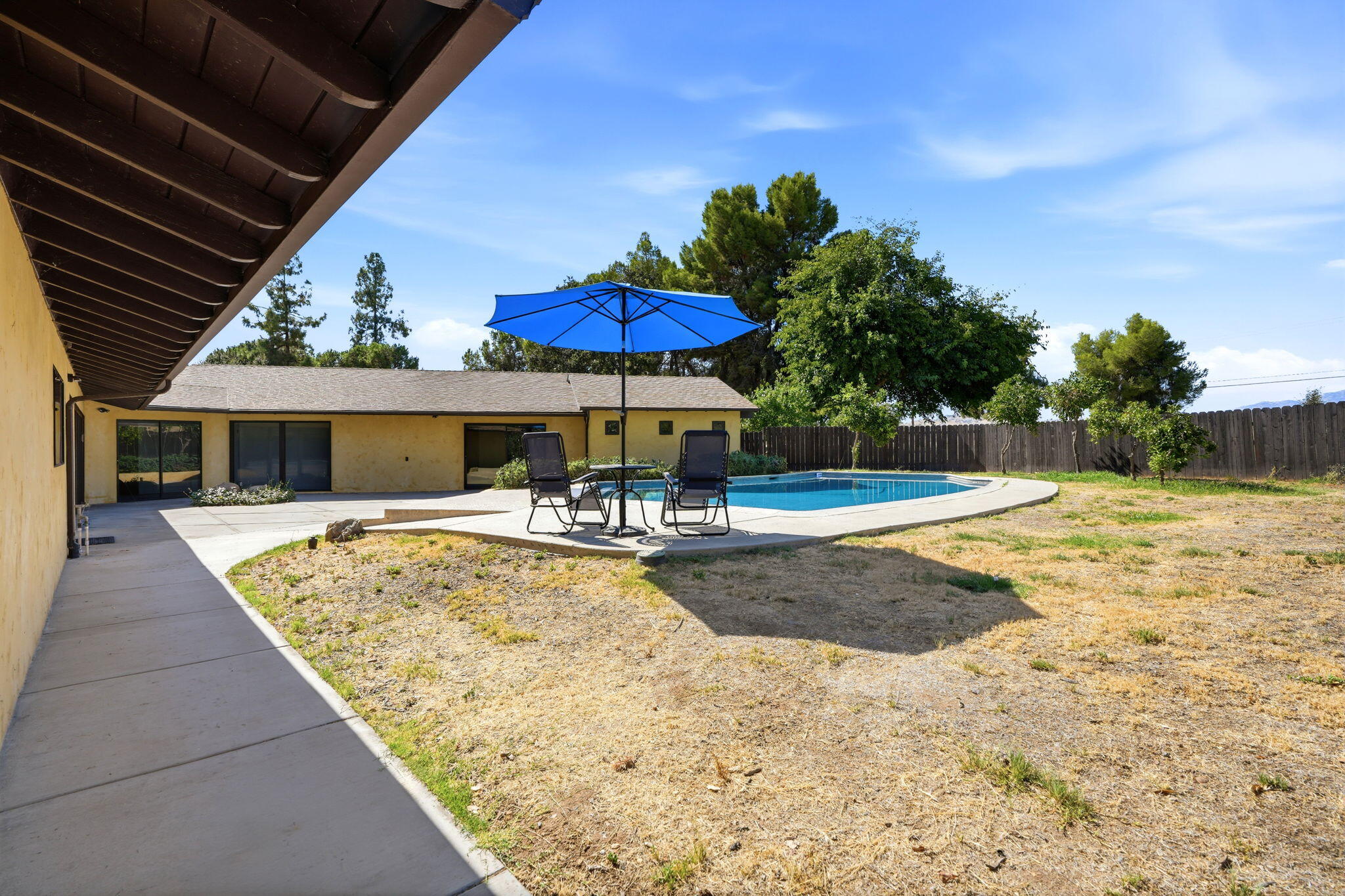 32339 Fairway Dr, Springville, CA 93265
