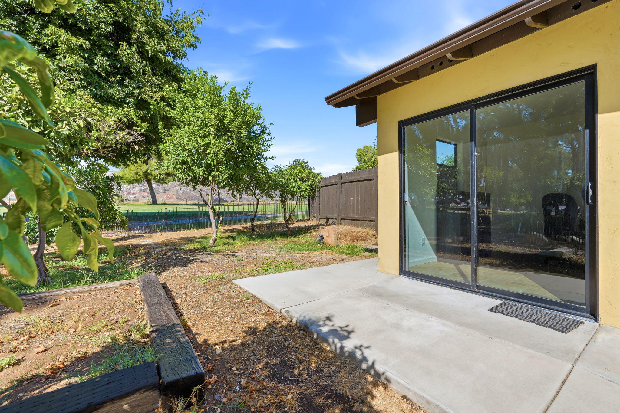 32339 Fairway Dr, Springville, CA 93265