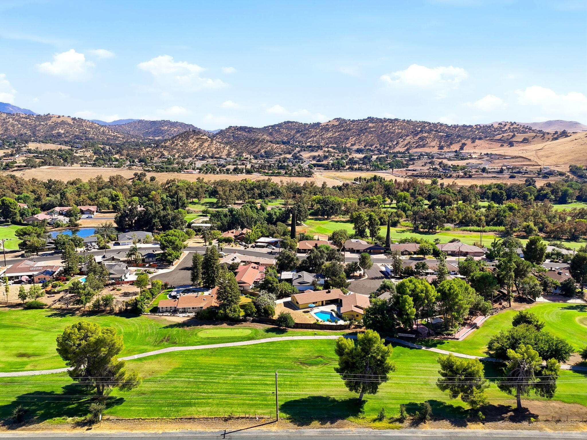 32339 Fairway Dr, Springville, CA 93265
