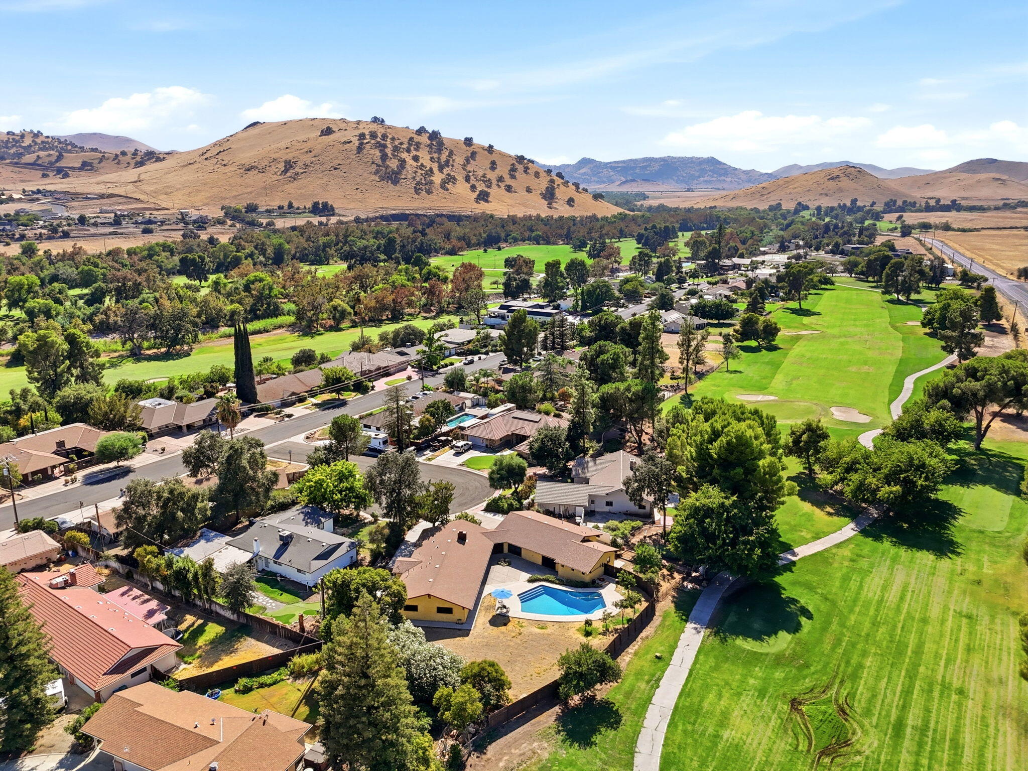 32339 Fairway Dr, Springville, CA 93265