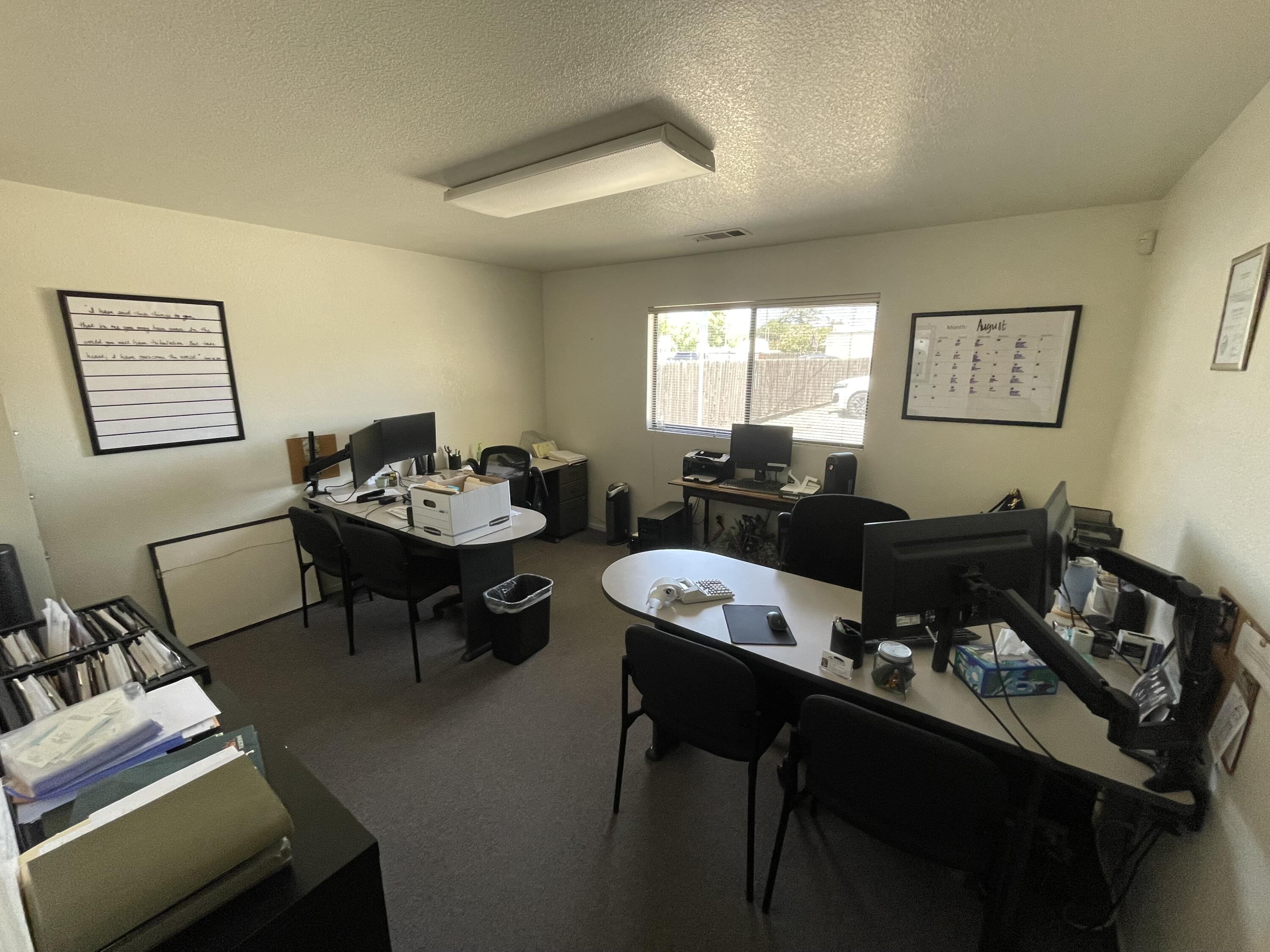 145 S D St, Exeter, CA 93221