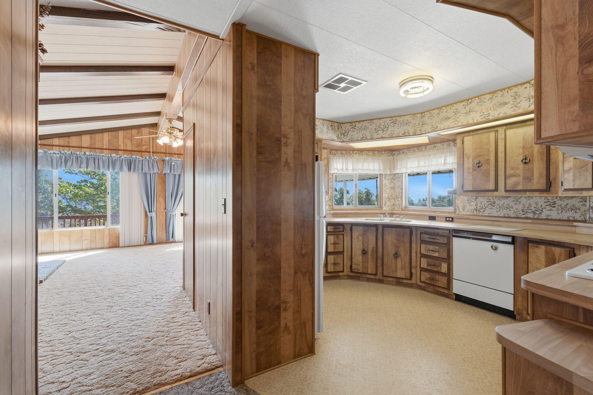 52575 Hogback Dr, Miramonte, CA 93641