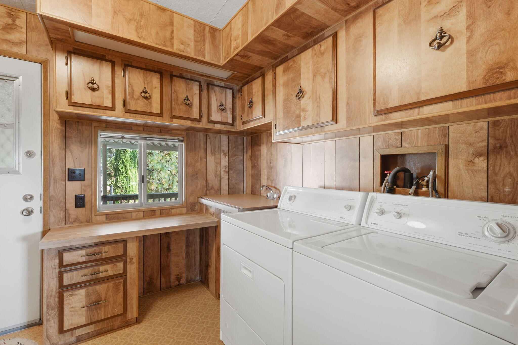 52575 Hogback Dr, Miramonte, CA 93641