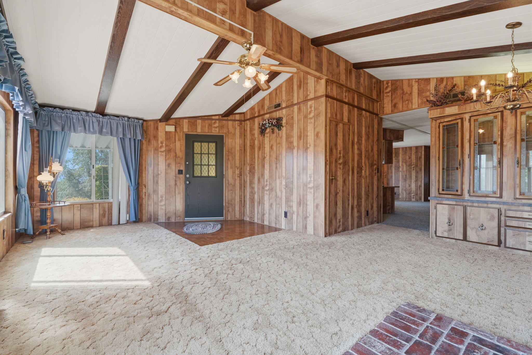 52575 Hogback Dr, Miramonte, CA 93641