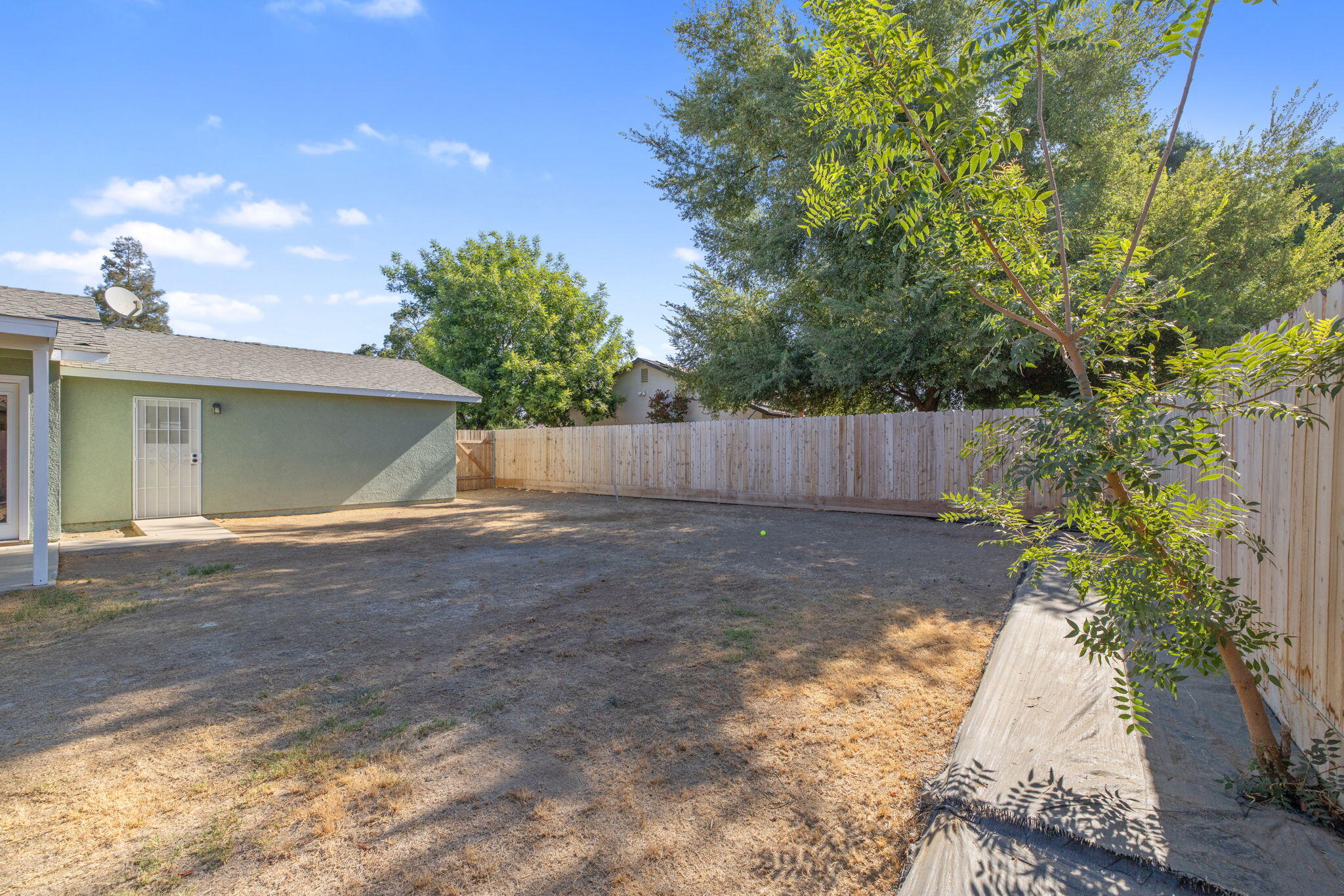 536 Cosart Ct, Exeter, CA 93221