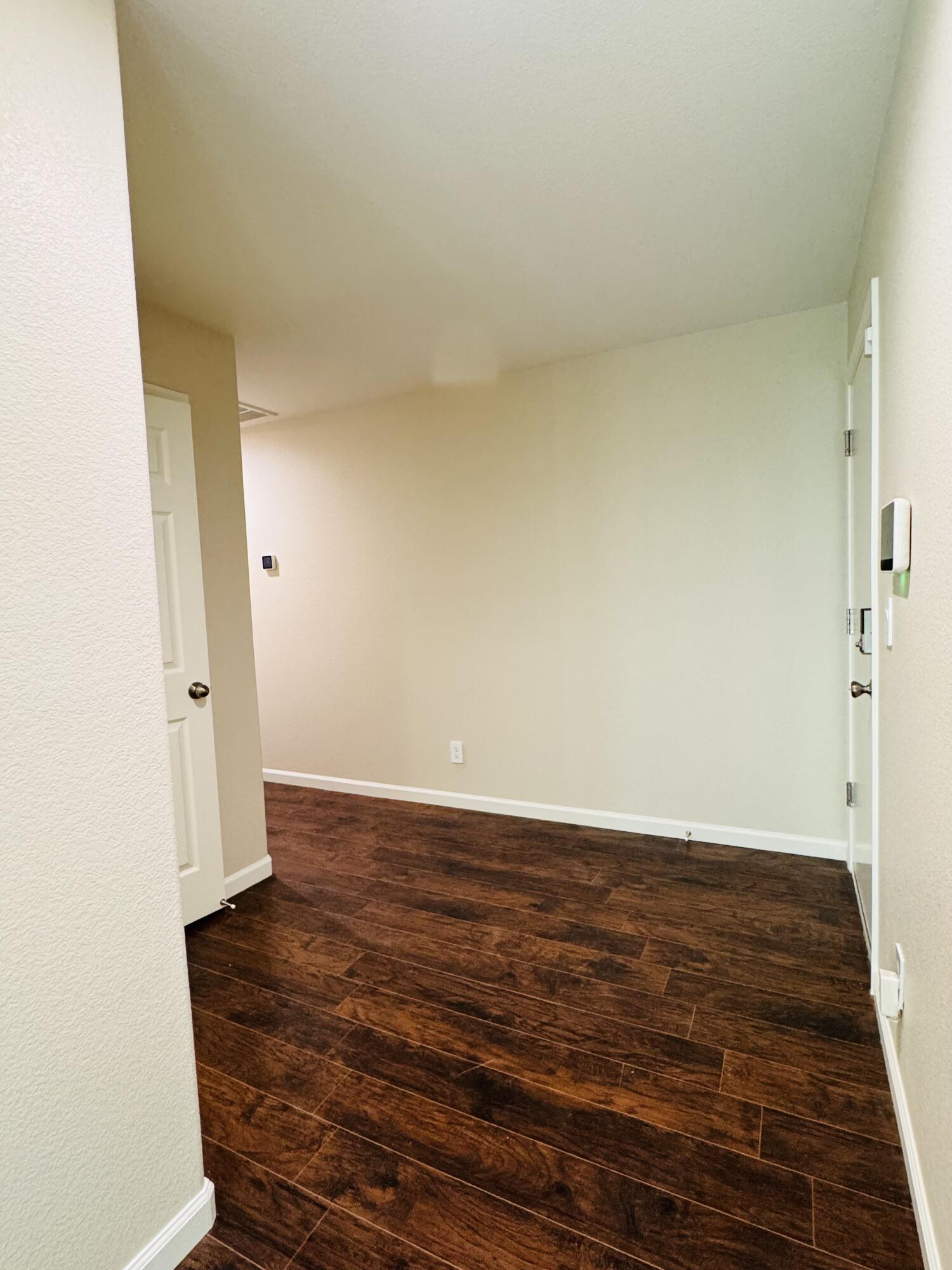 5824 E Kaviland Ave, Fresno, CA 93727