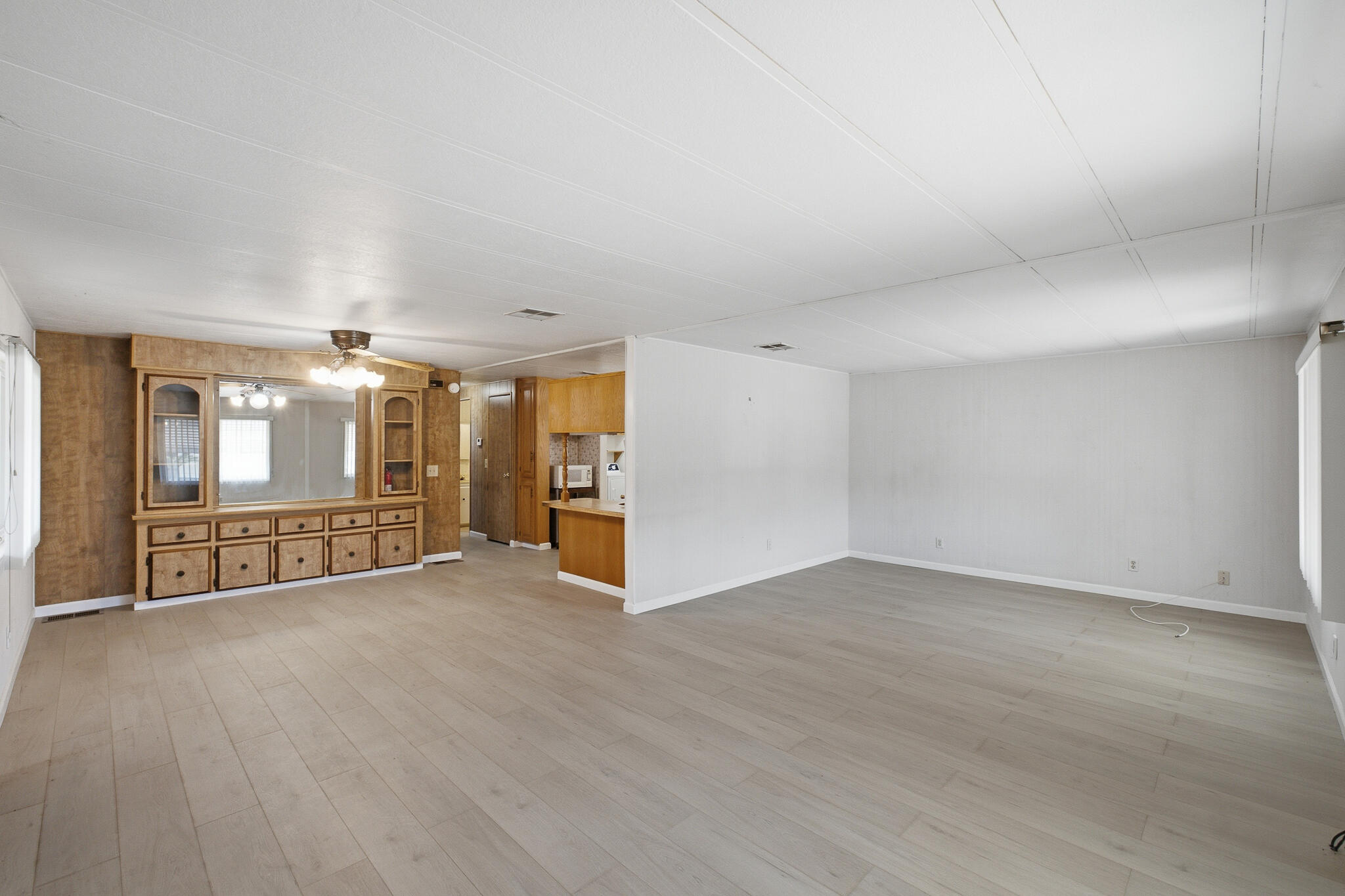 2627 W Midvalley Ave #141, Visalia, CA 93277
