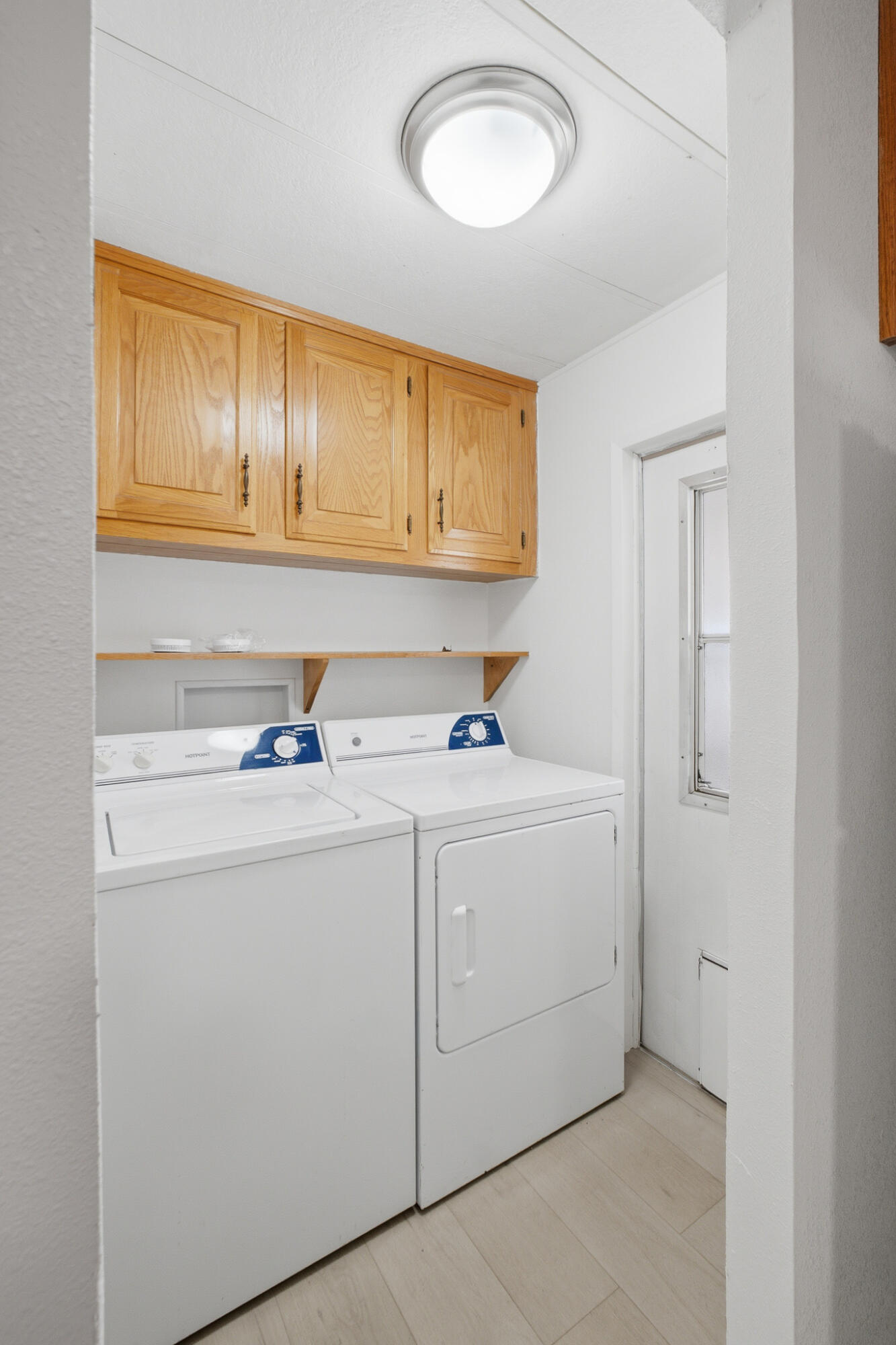 2627 W Midvalley Ave #141, Visalia, CA 93277