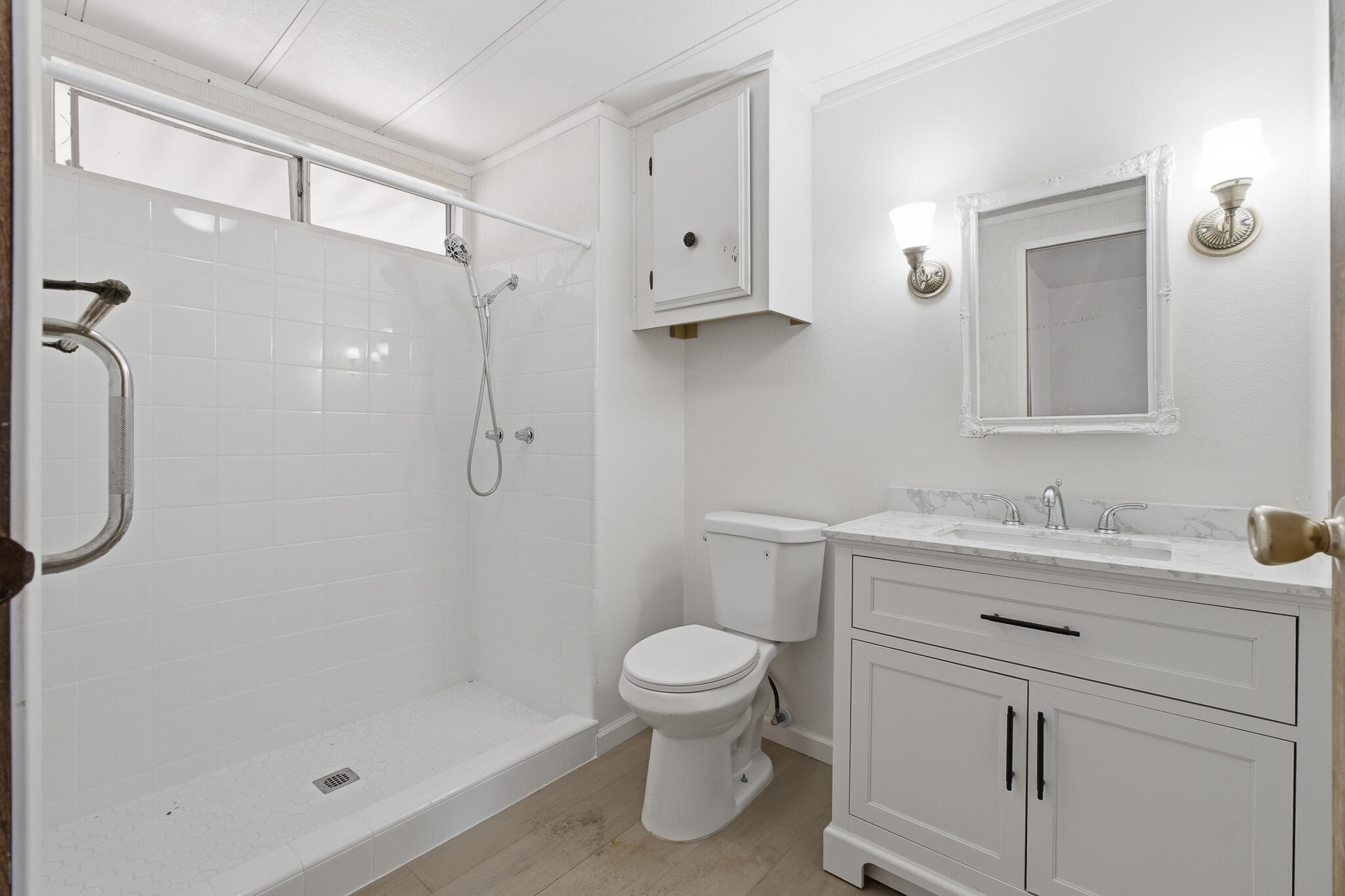 2627 W Midvalley Ave #141, Visalia, CA 93277