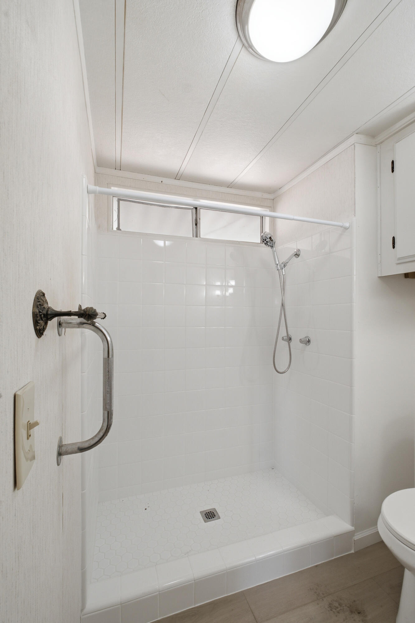 2627 W Midvalley Ave #141, Visalia, CA 93277