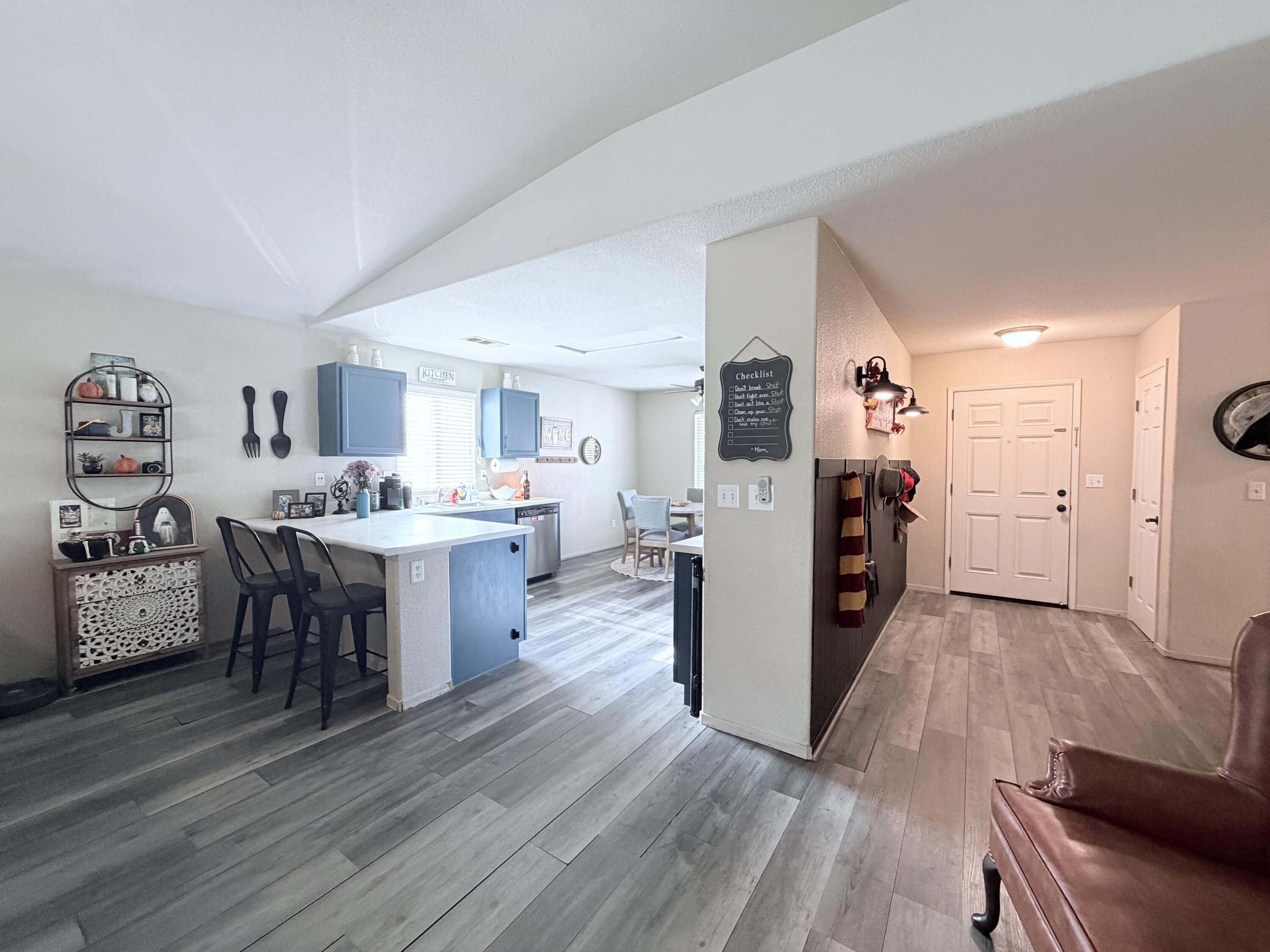 1729 E Monte Verde Ave, Visalia, CA 93292