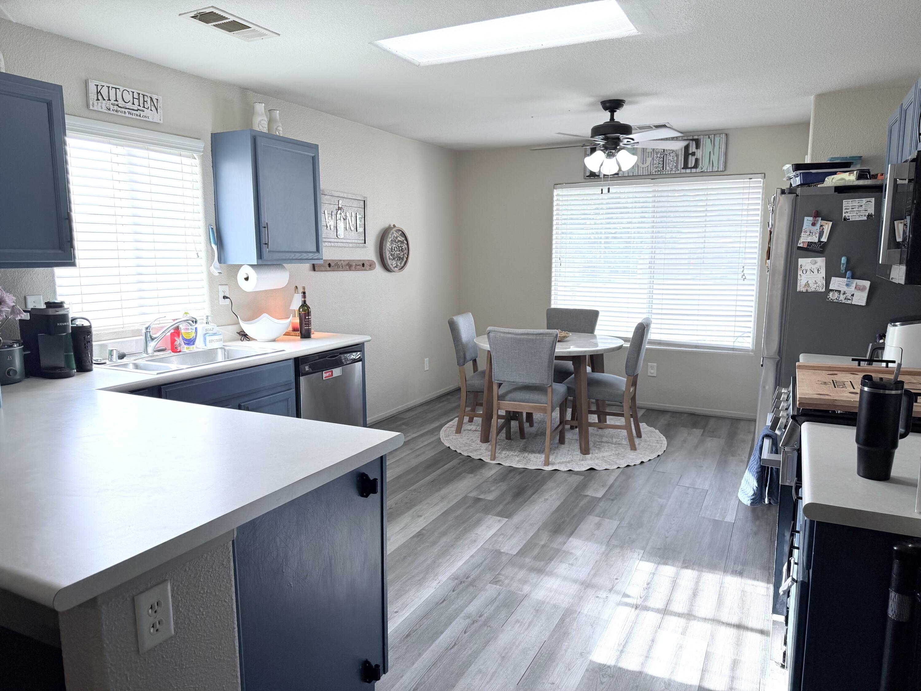 1729 E Monte Verde Ave, Visalia, CA 93292