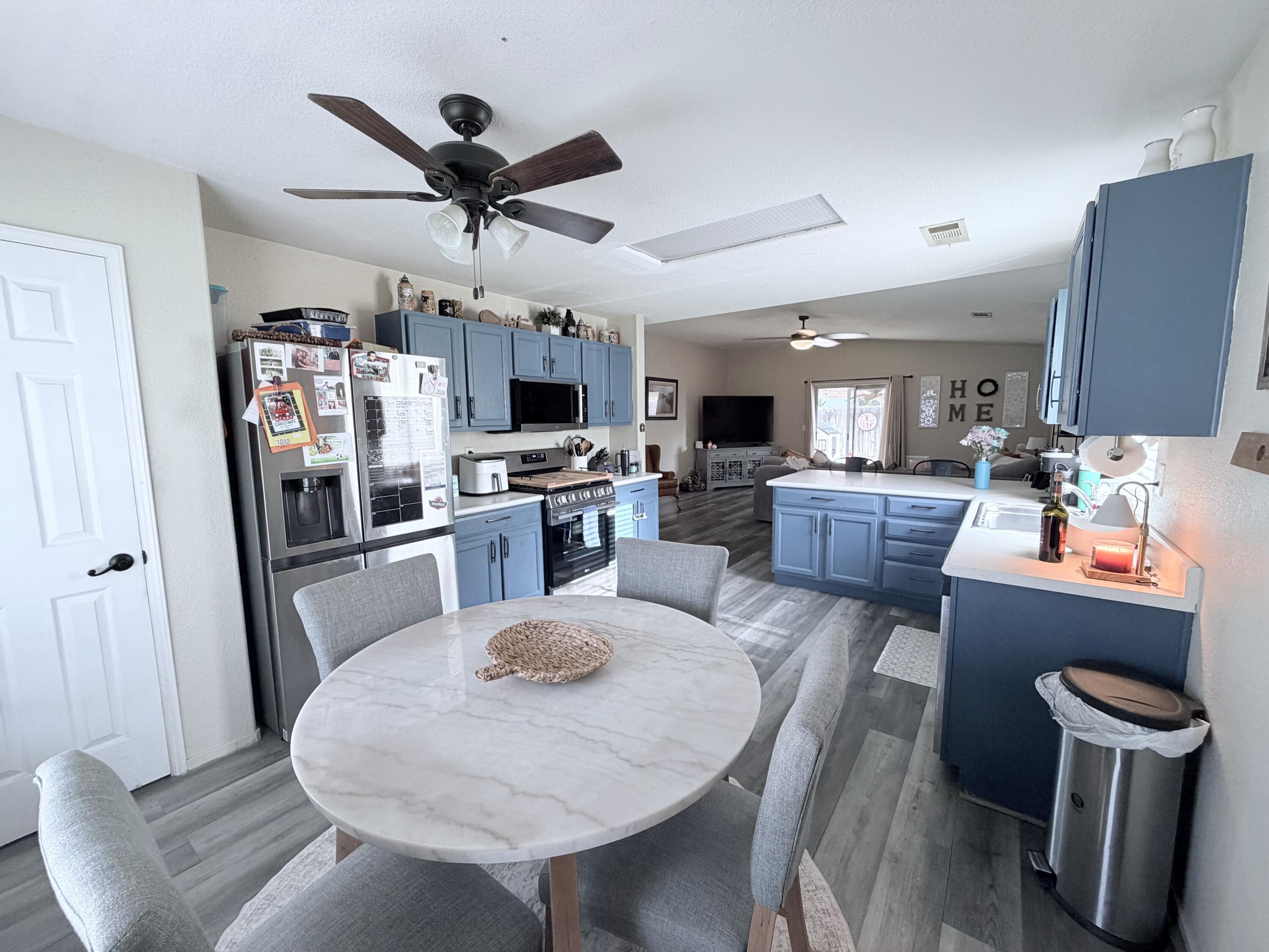 1729 E Monte Verde Ave, Visalia, CA 93292