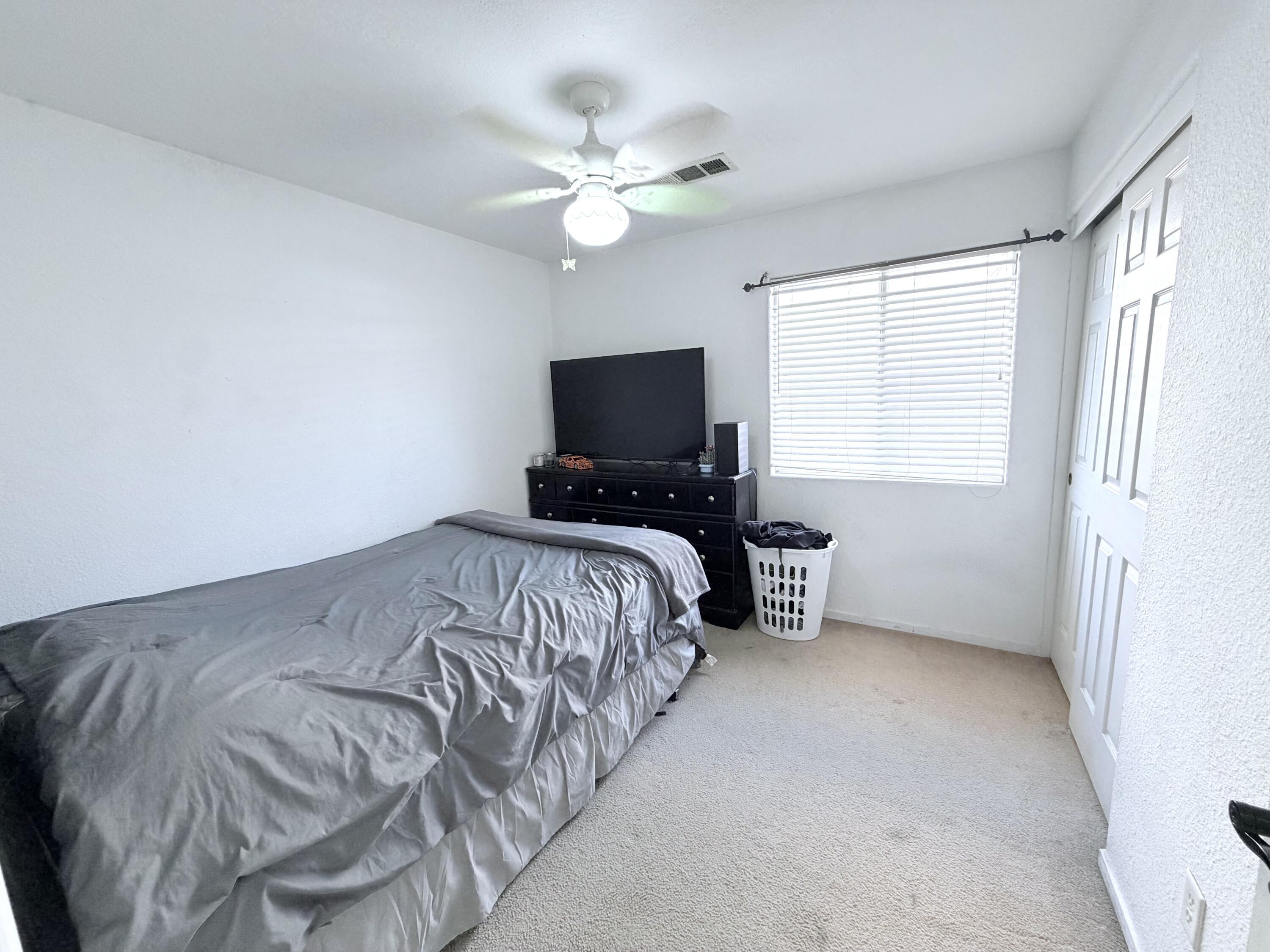 1729 E Monte Verde Ave, Visalia, CA 93292