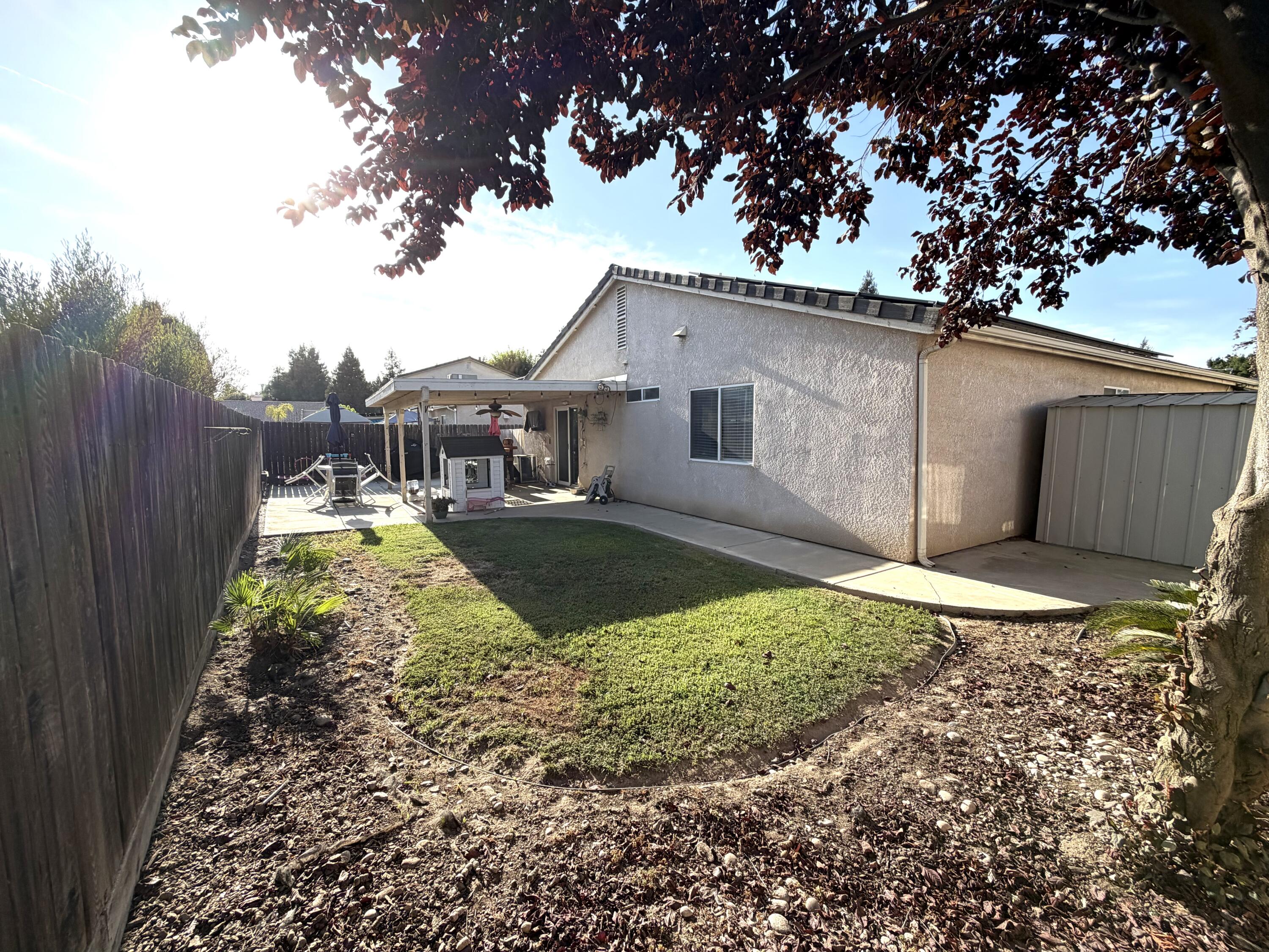1729 E Monte Verde Ave, Visalia, CA 93292
