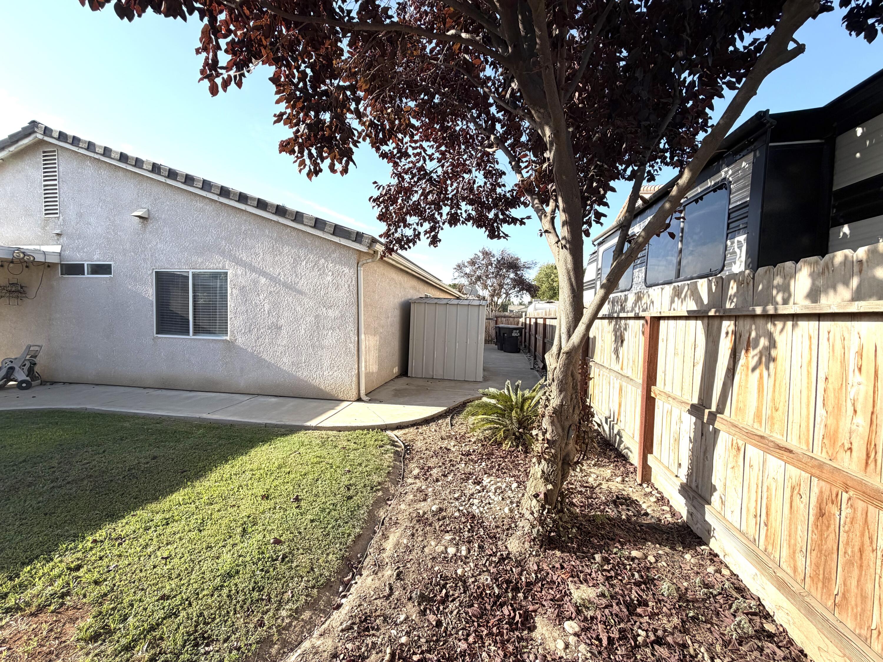 1729 E Monte Verde Ave, Visalia, CA 93292
