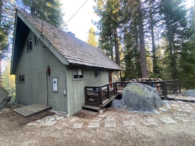 57501 Crest Dr, Springville, CA 93265