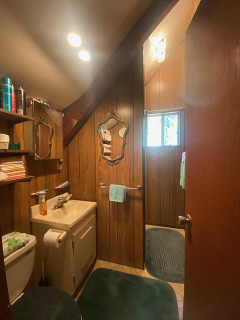 57501 Crest Dr, Springville, CA 93265