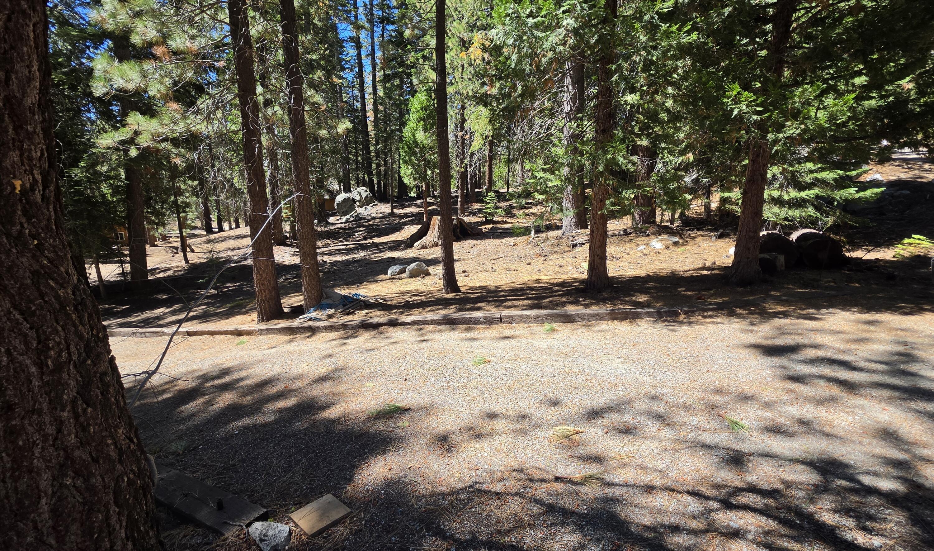 57501 Crest Dr, Springville, CA 93265