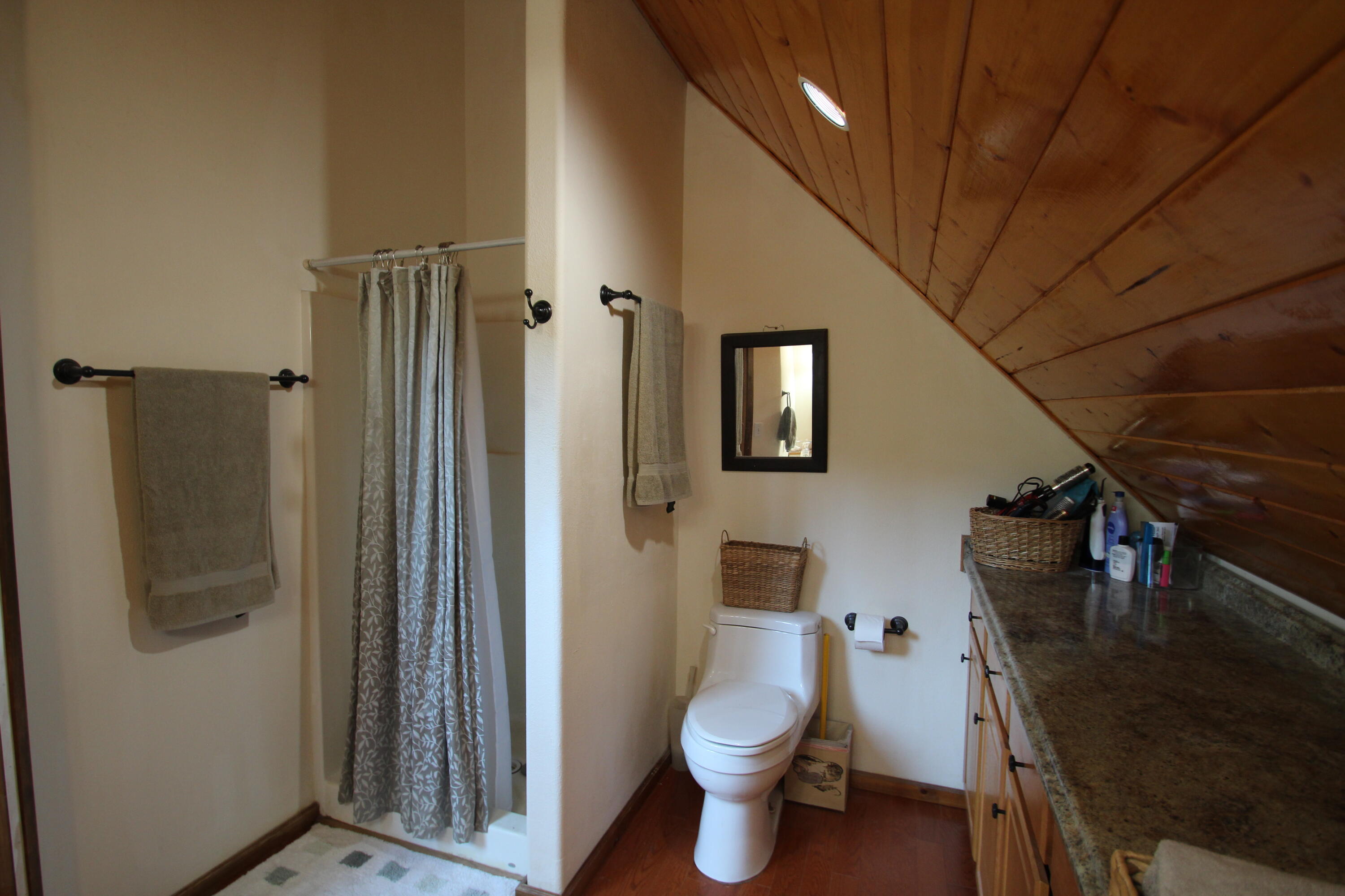 53434 Redwood Dr, Springville, CA 93265