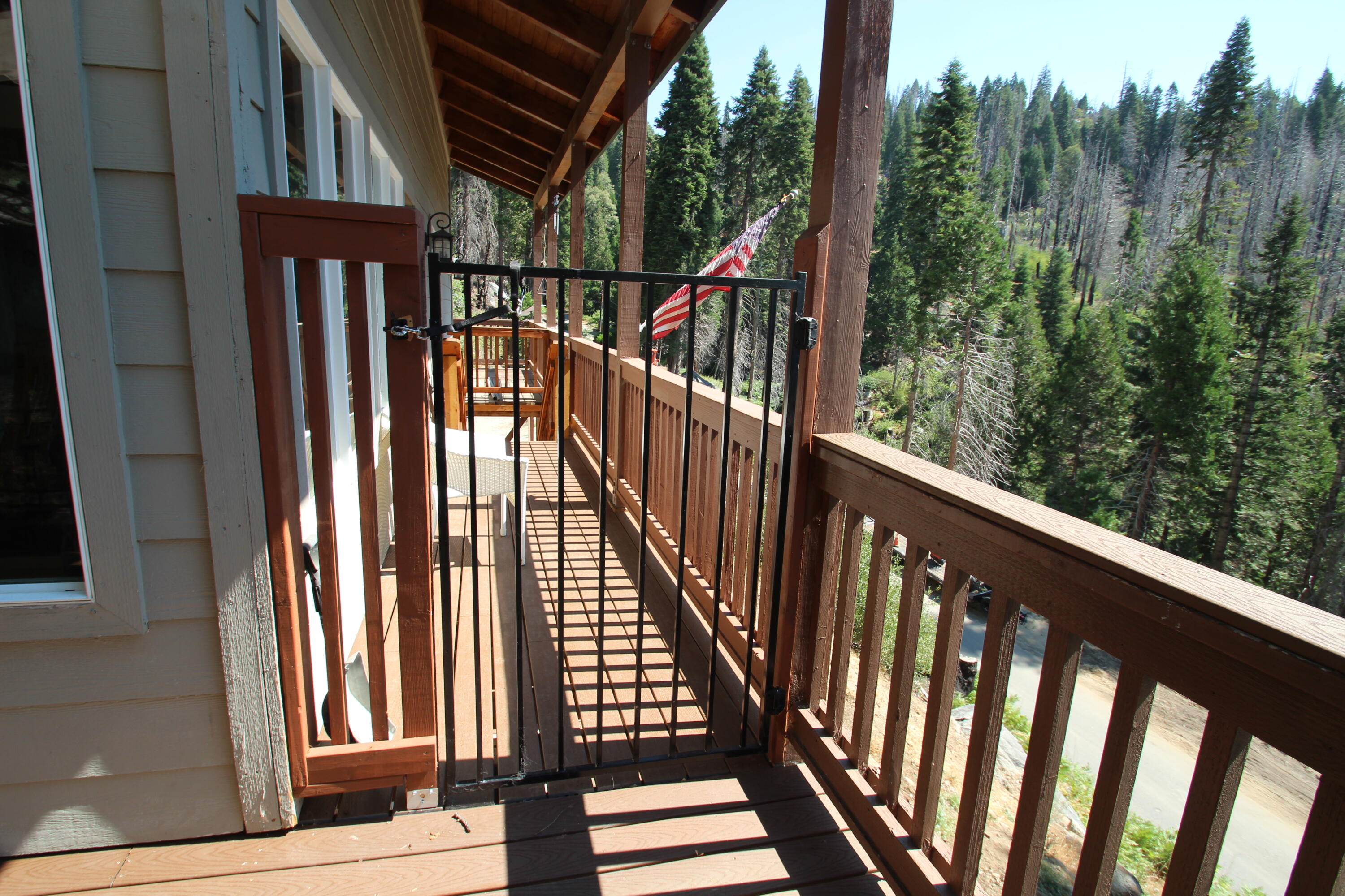 53434 Redwood Dr, Springville, CA 93265