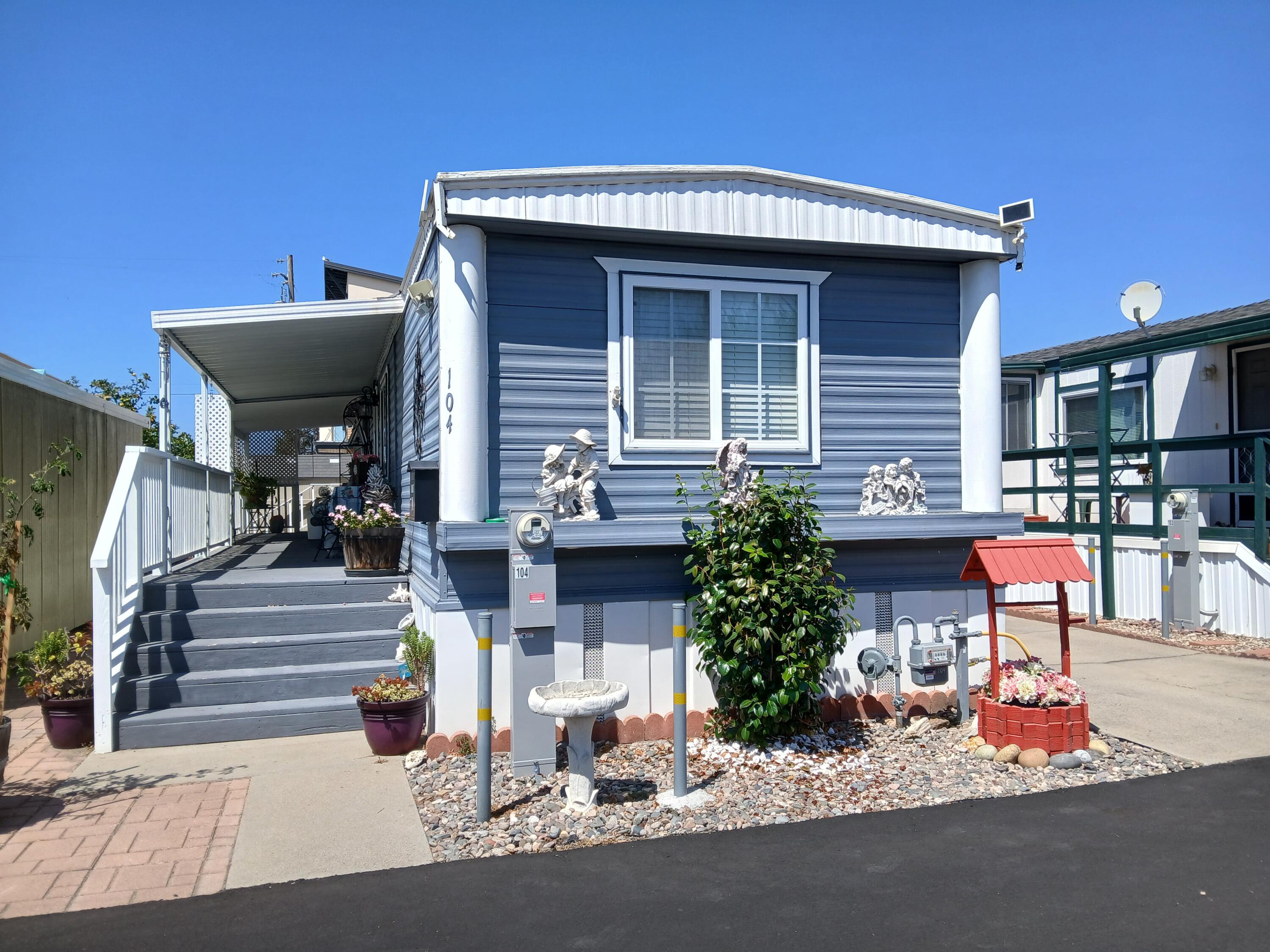1370 W Grand Ave #104, Grover Beach, CA 93433