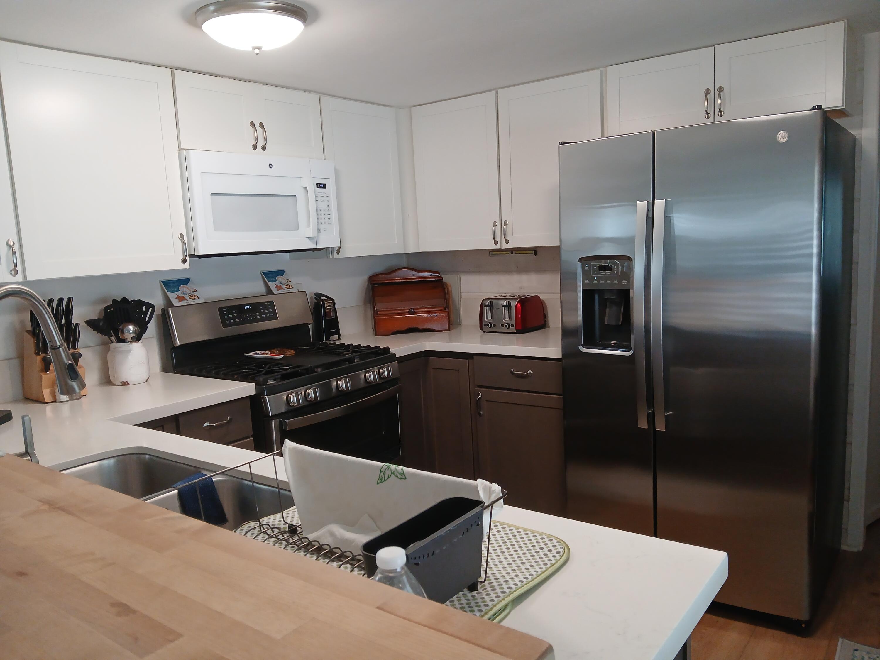 1370 W Grand Ave #104, Grover Beach, CA 93433