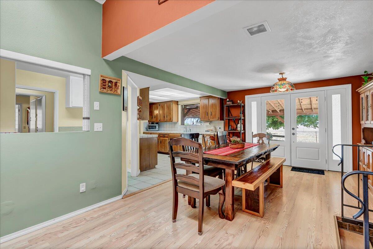 28002 Ave 56, Porterville, CA 93257
