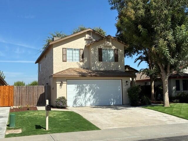 670 12th Ave, Kingsburg, CA 93631