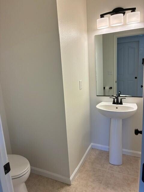 670 12th Ave, Kingsburg, CA 93631
