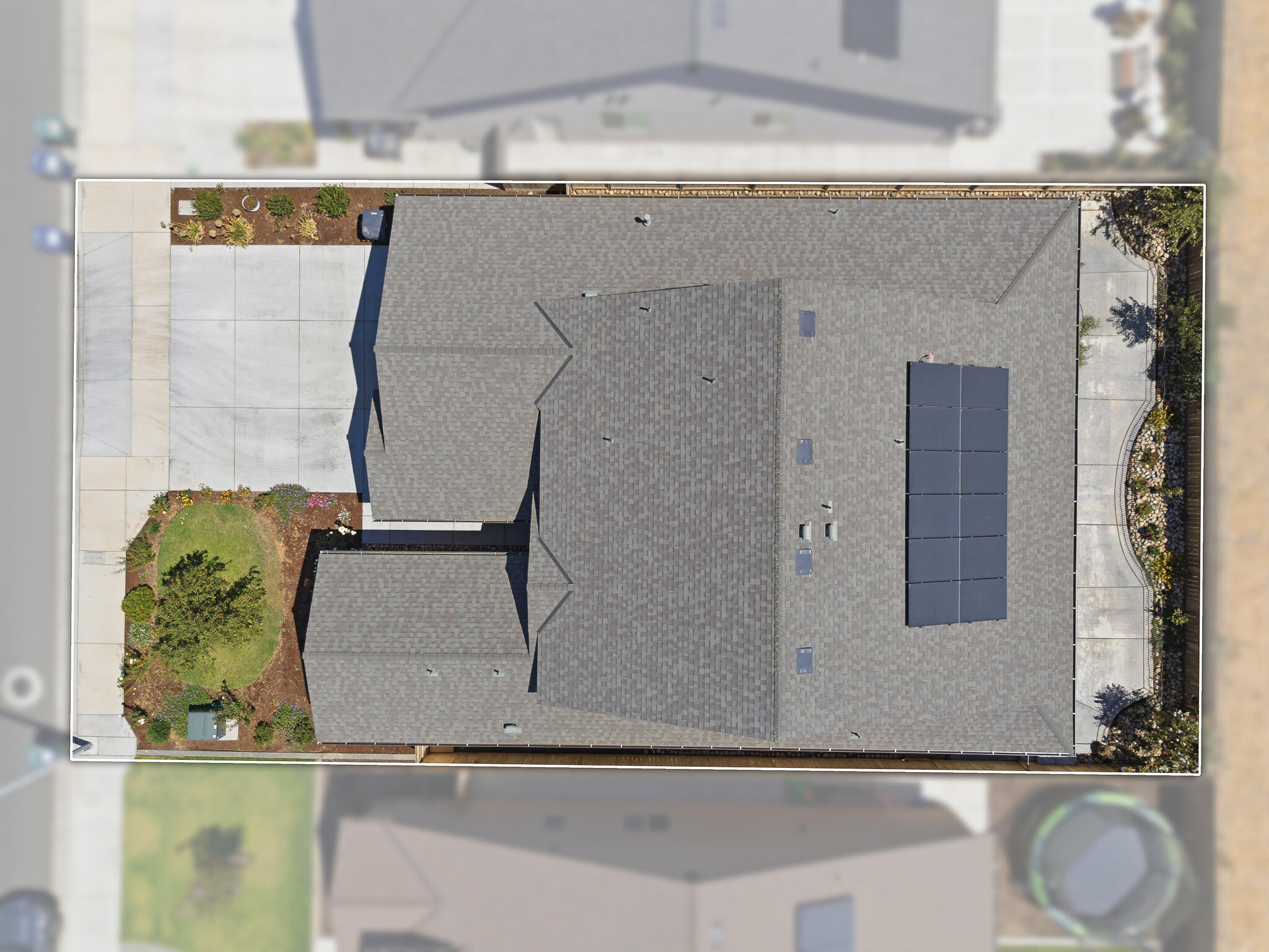 1977 Sherbrook Ave, Tulare, CA 93274