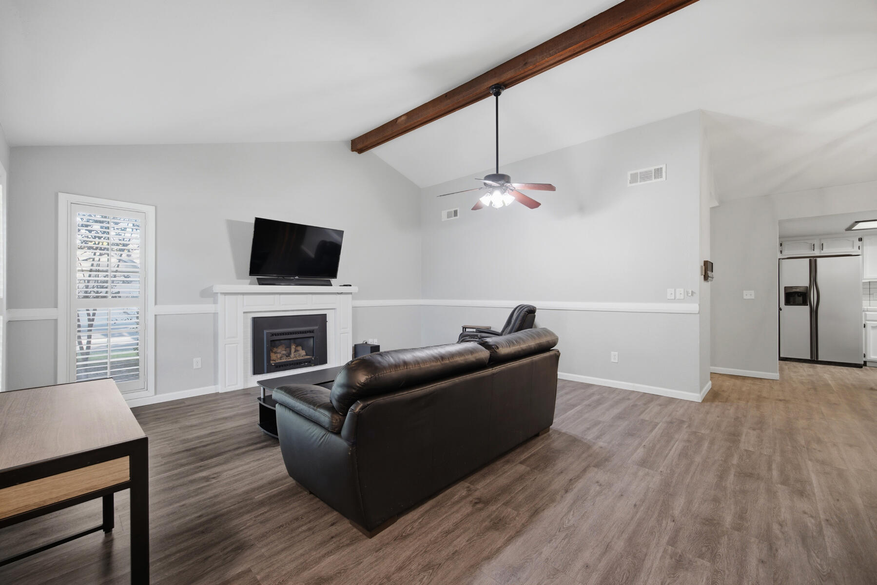 2520 E Tulare Ave, Visalia, CA 93292