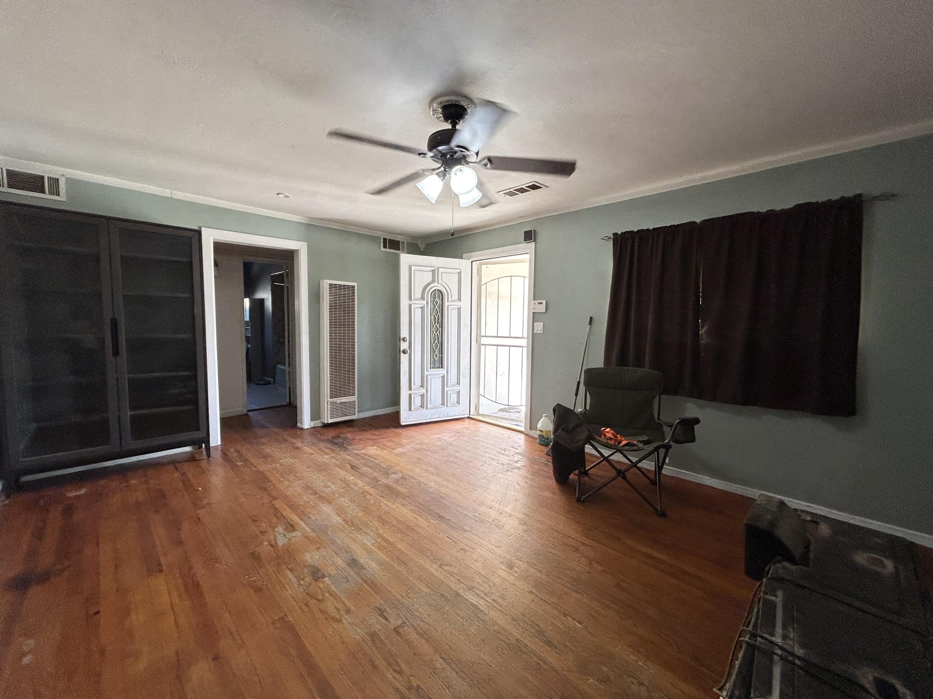 603 S Spruce St, Tulare, CA 93274