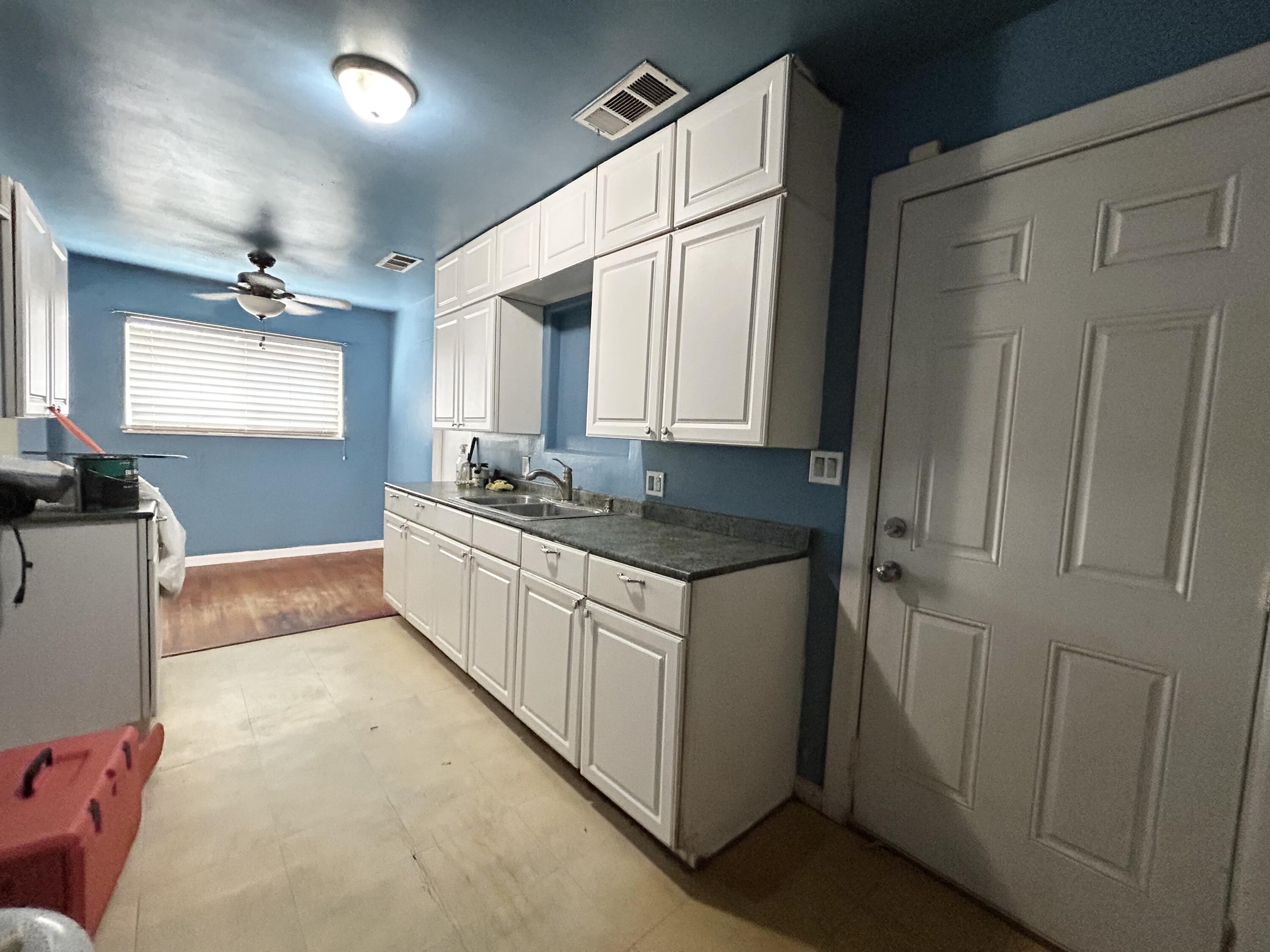 603 S Spruce St, Tulare, CA 93274