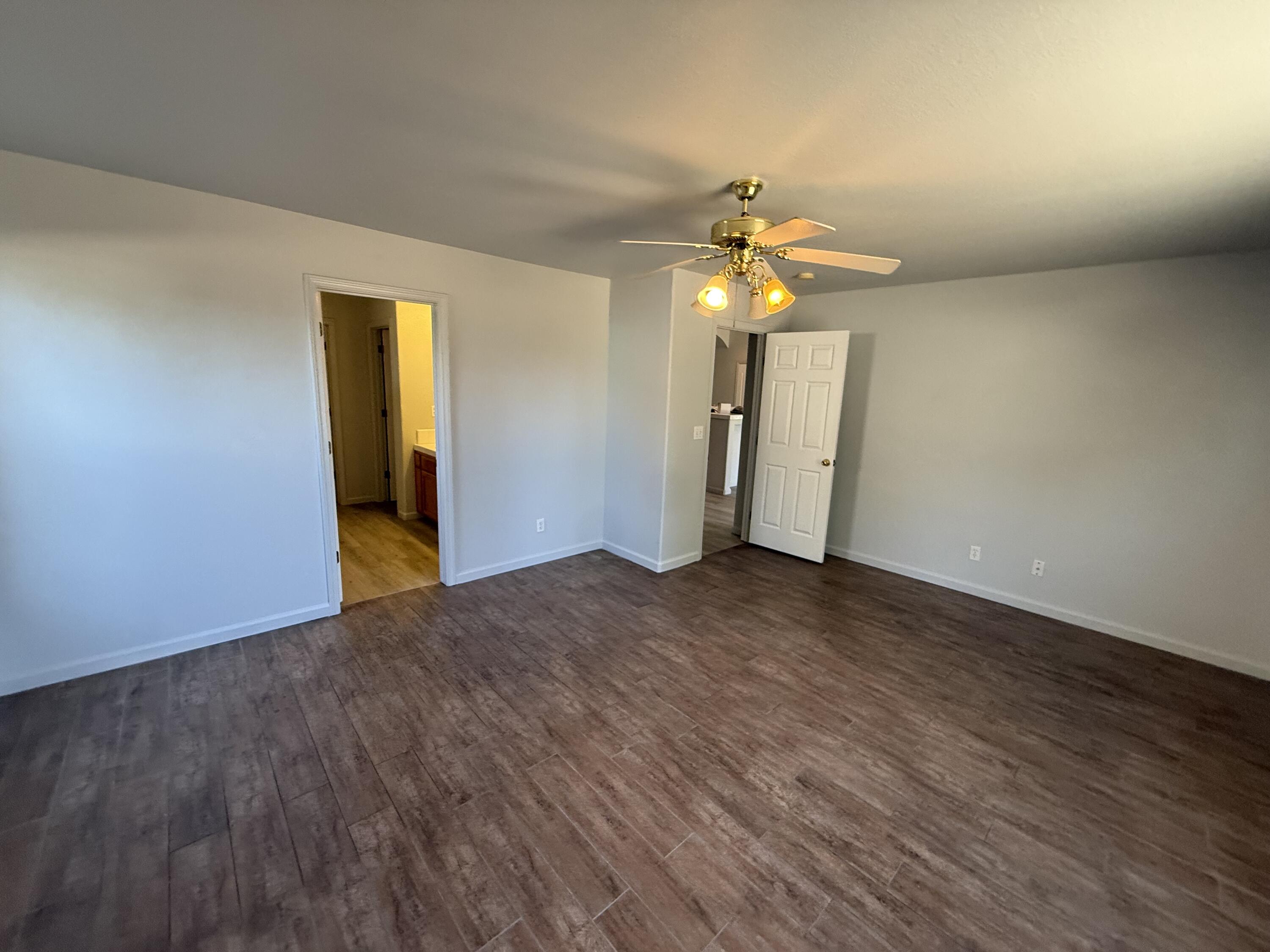 712 Moraga Ct, Tulare, CA 93274