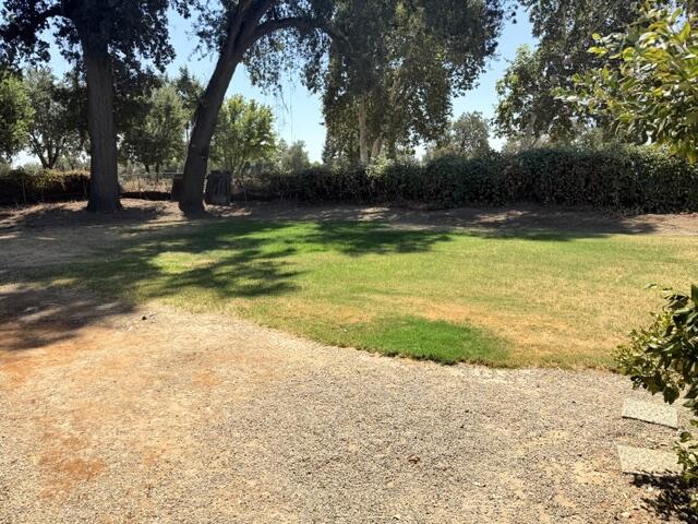 3831 W Hillsdale Ave, Visalia, CA 93291