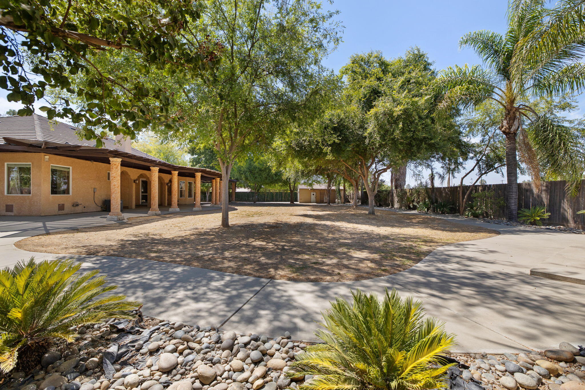 12524 Ave 320, Visalia, CA 93291