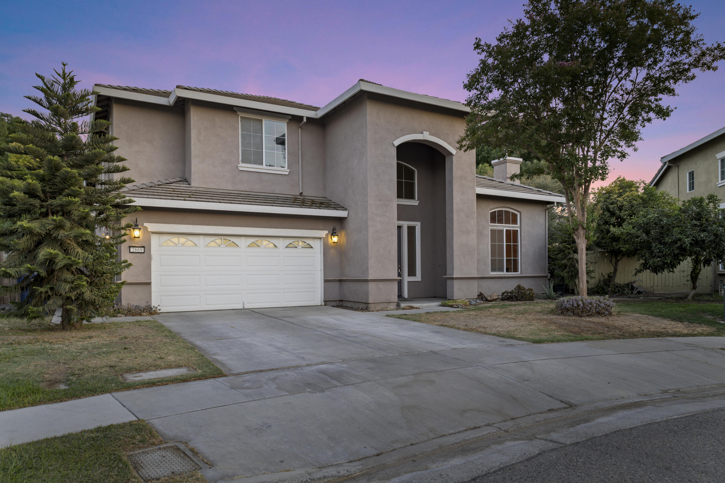 2669 Crystal Downs Ave, Tulare, CA 93274