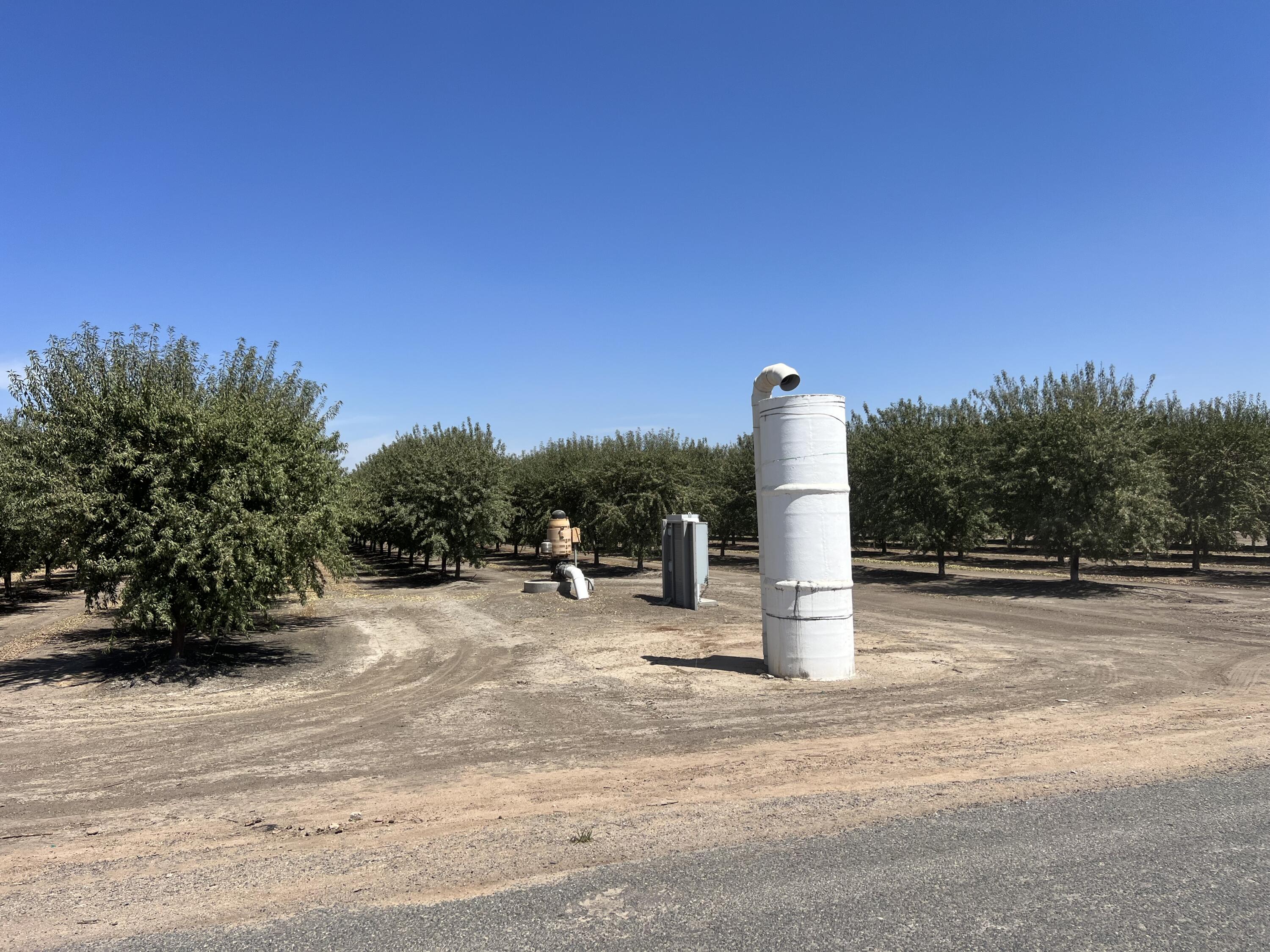 0, Strathmore, CA 93267