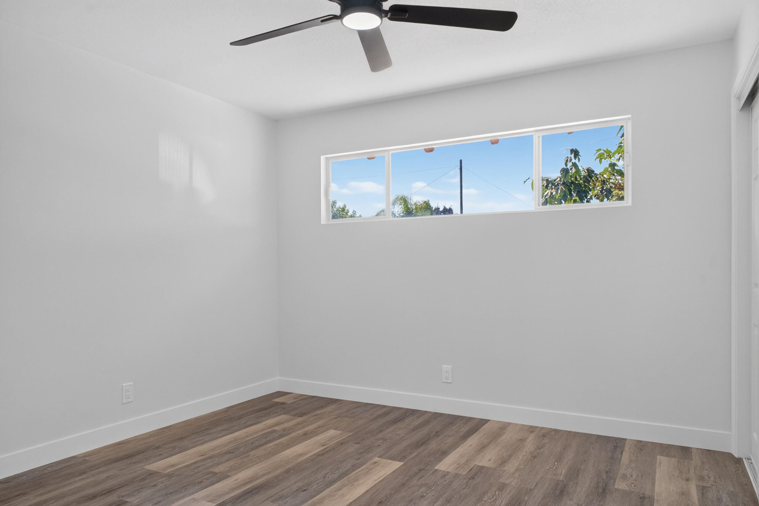 648 La Vida Ave, Porterville, CA 93257