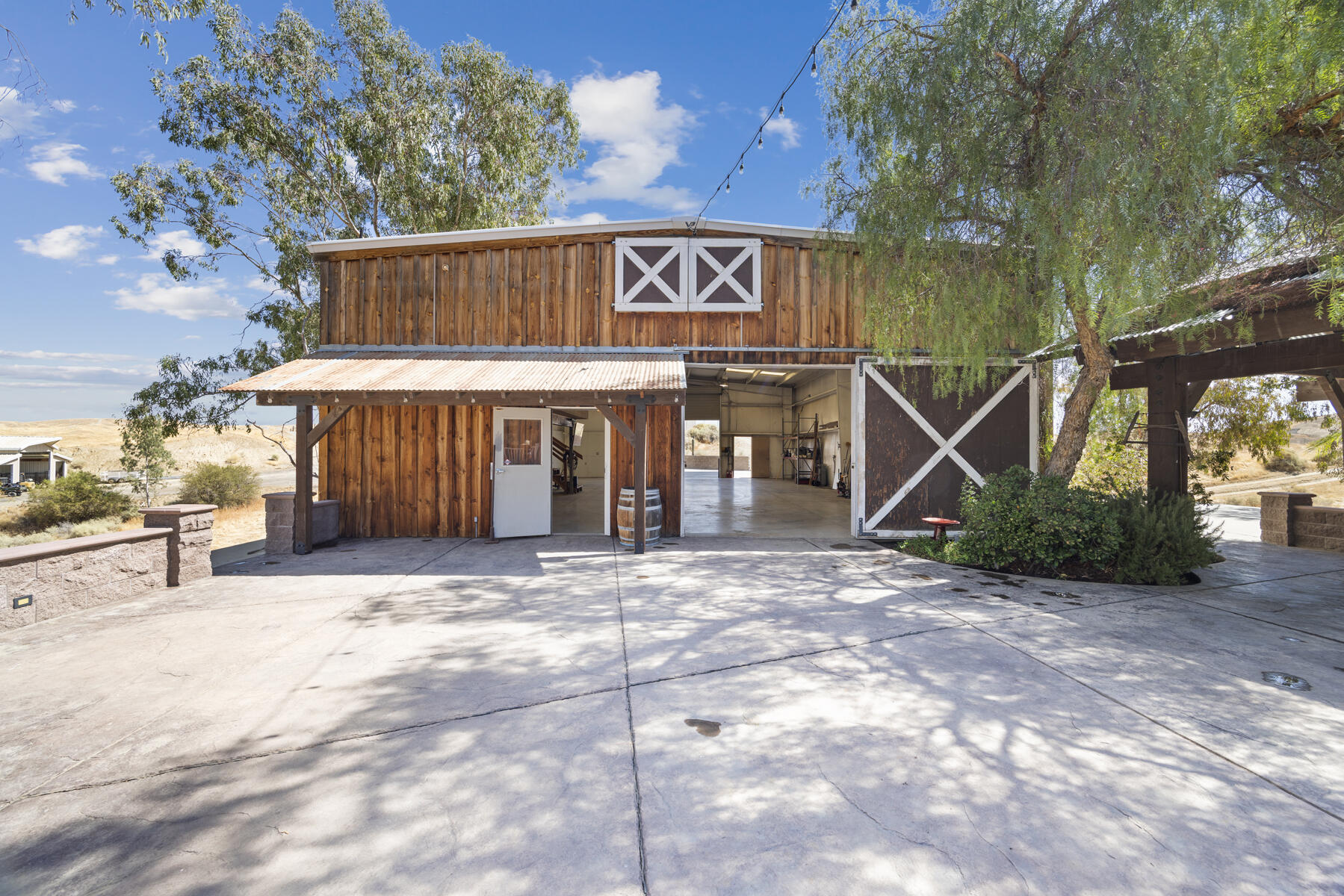 801 N 5th Ave, Avenal, CA 93204