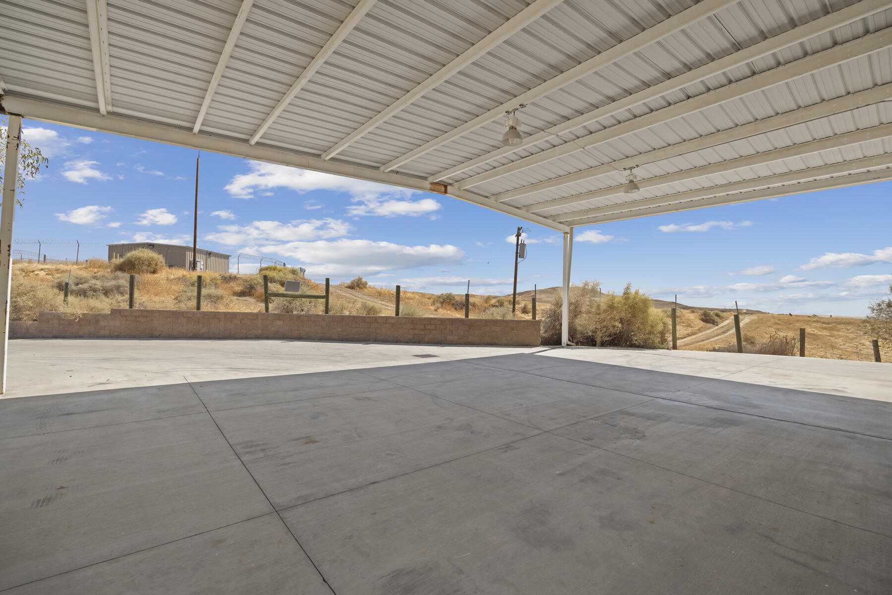 801 N 5th Ave, Avenal, CA 93204