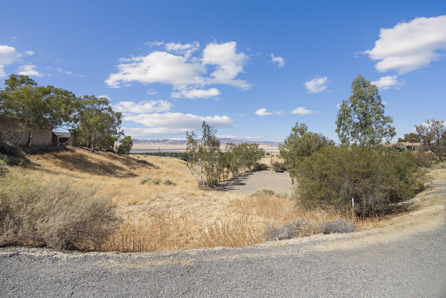 801 N 5th Ave, Avenal, CA 93204